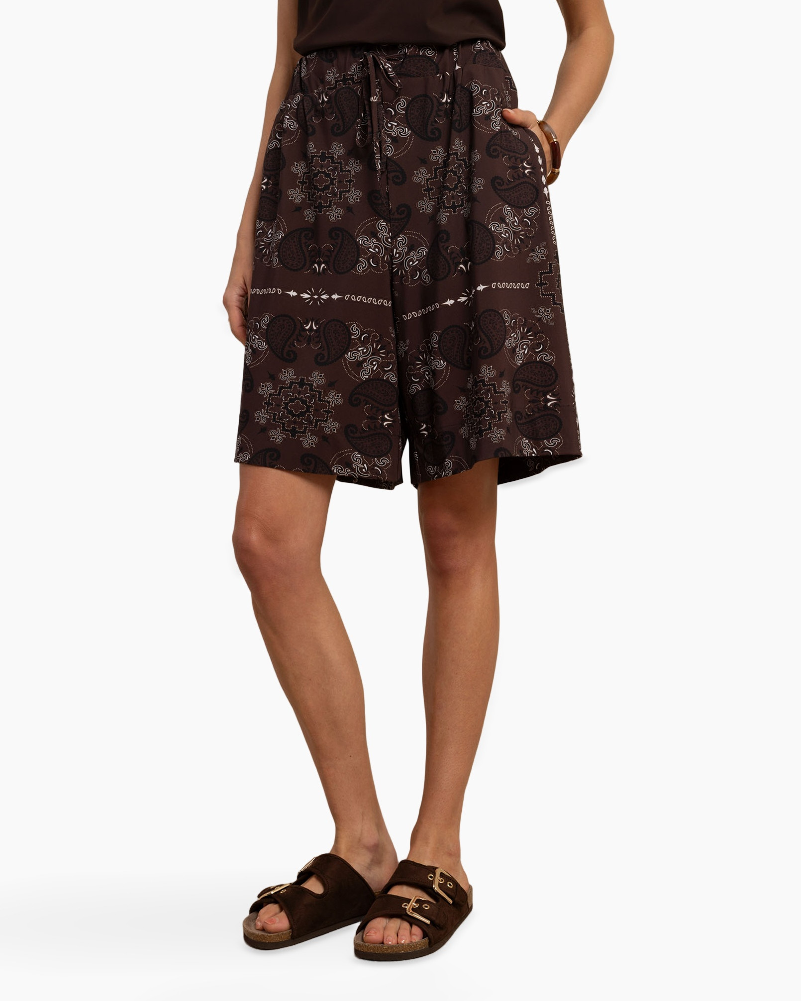 shorts, paisley, drawstring, brown, patterned