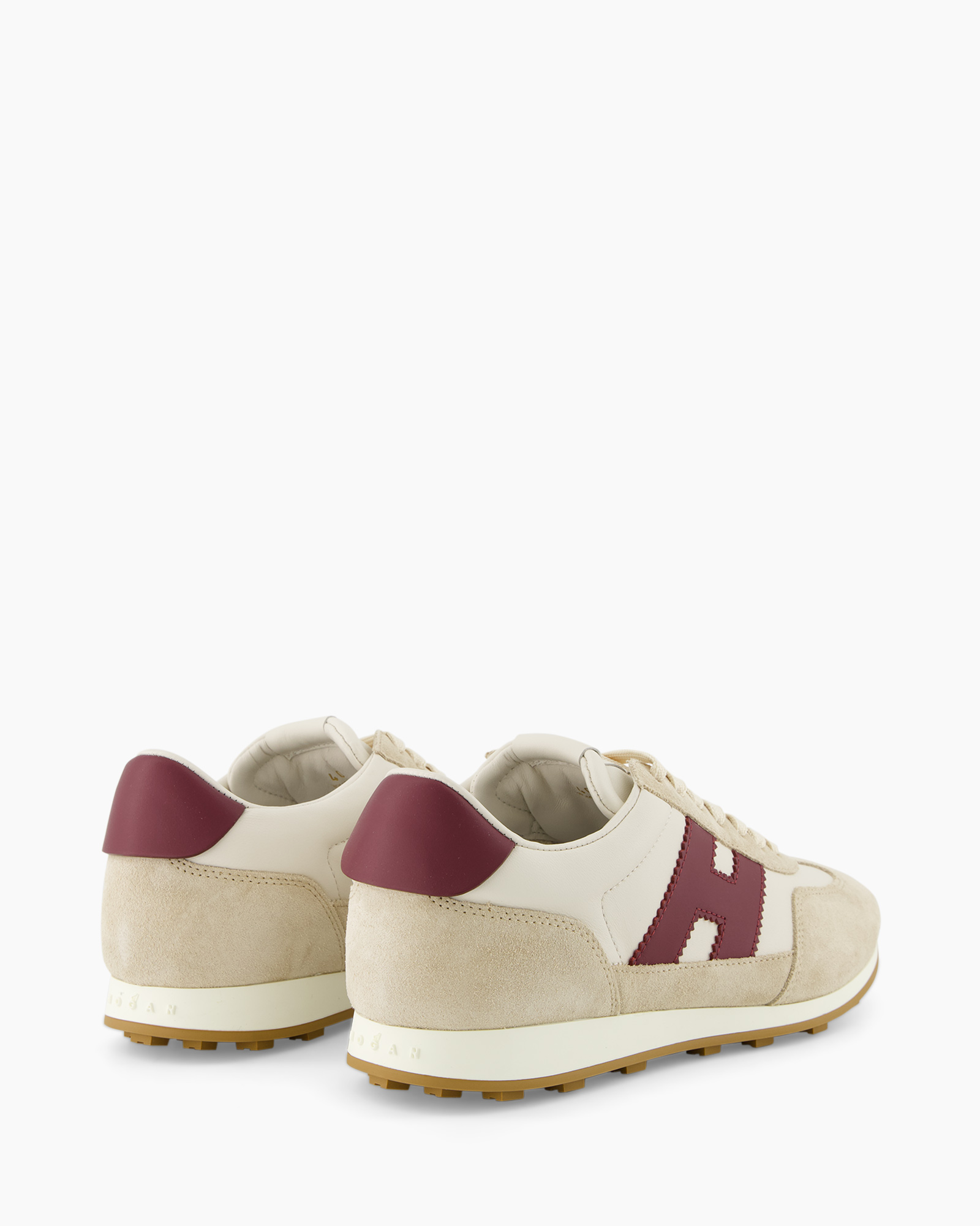 sneaker, beige, suede, lace-up, maroon accent