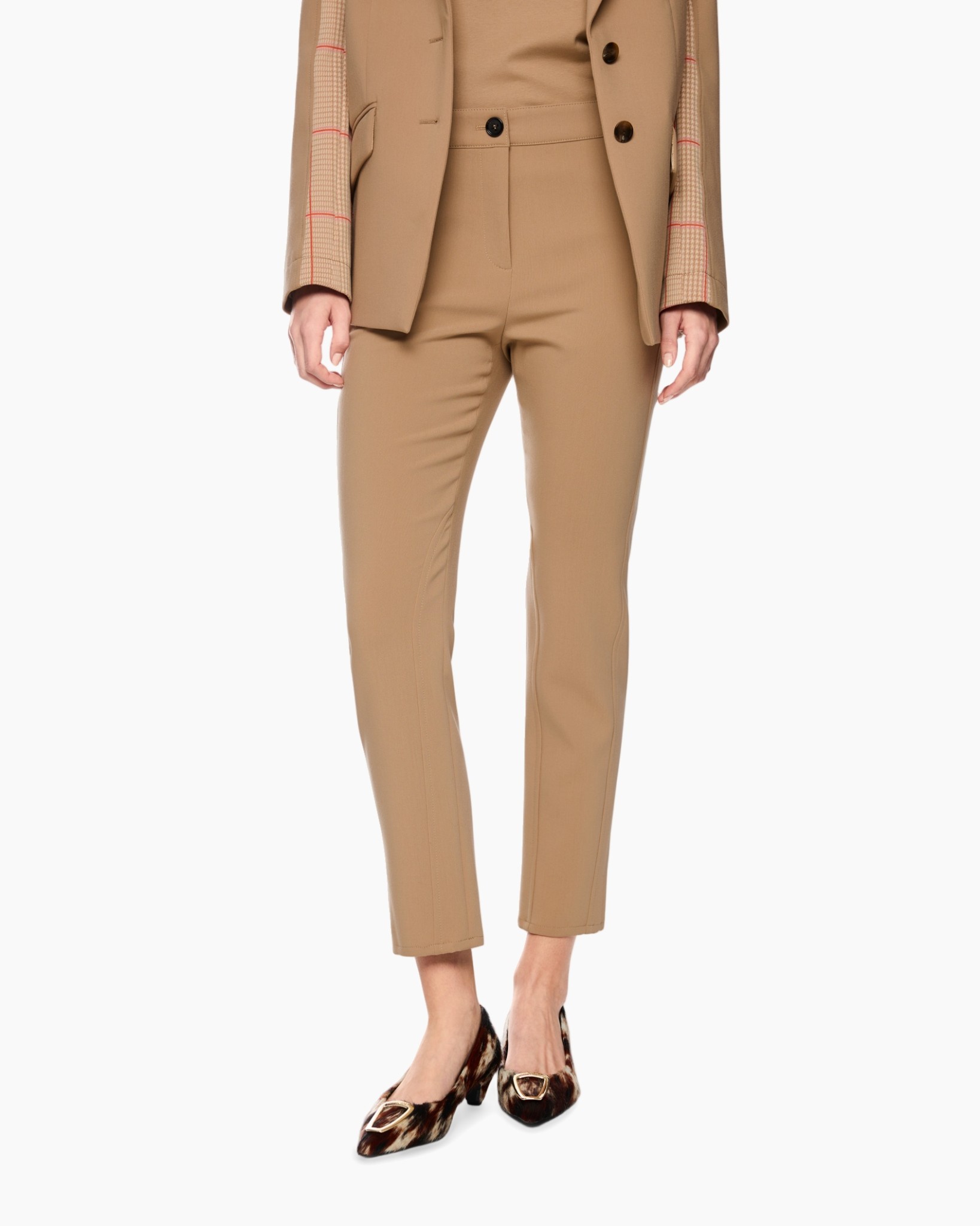 beige pants, tailored suit, ankle pants, brown heels, plaid blazer