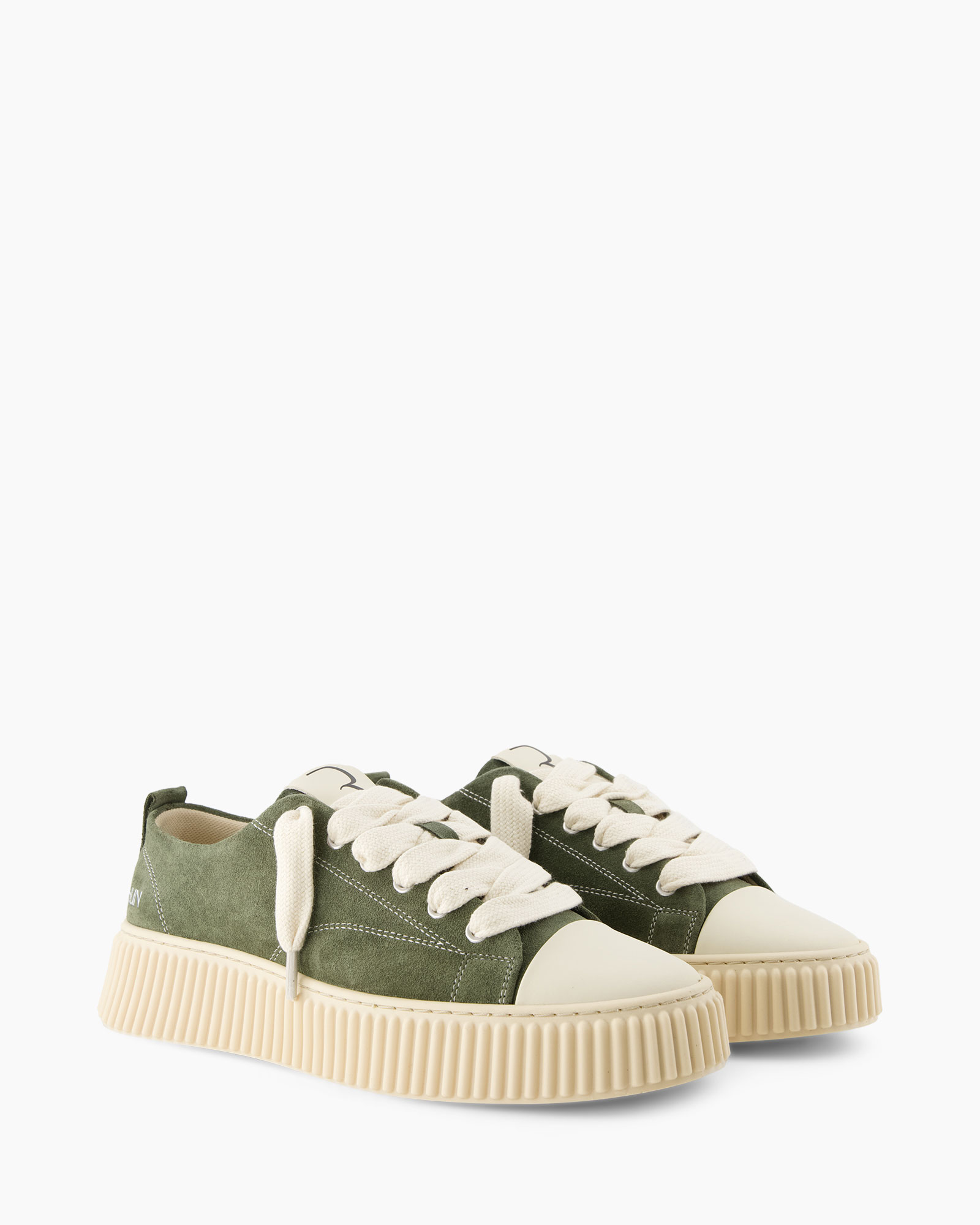 green, sneaker, low-cut, laces, platform sole