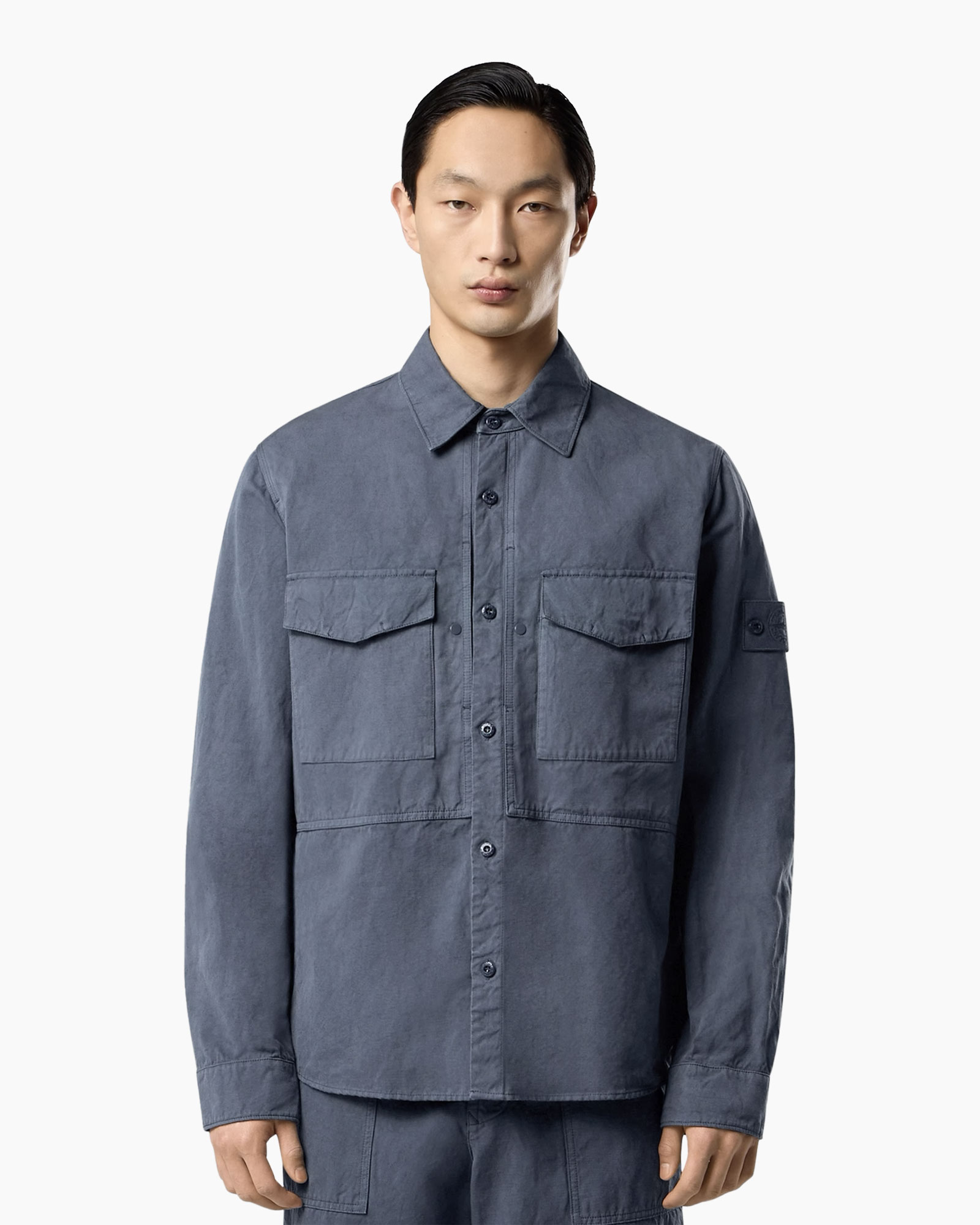 work shirt, long sleeve, buttoned, two chest pockets, slim fit