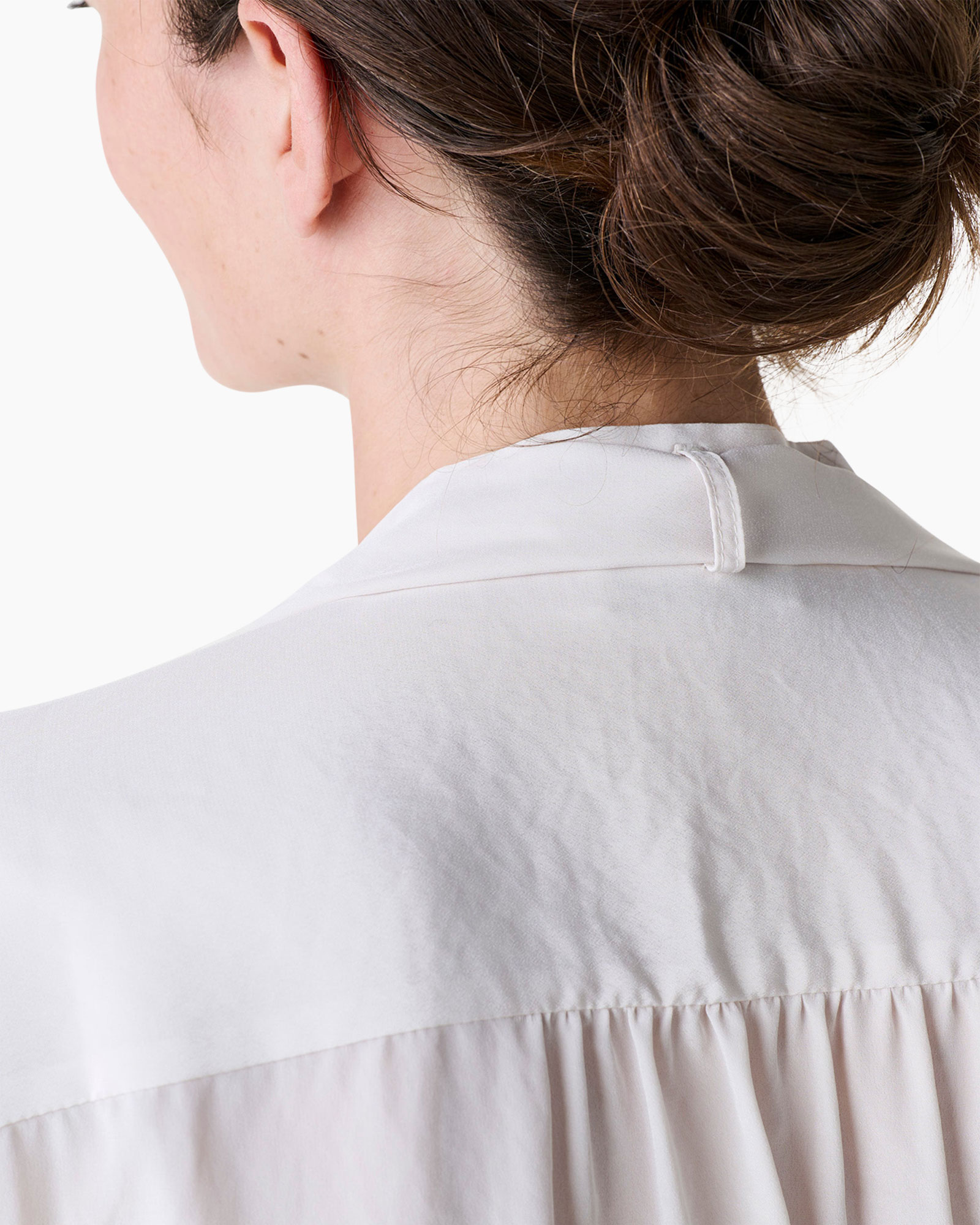 collar, shirt back, button tab, white fabric, gathered yoke