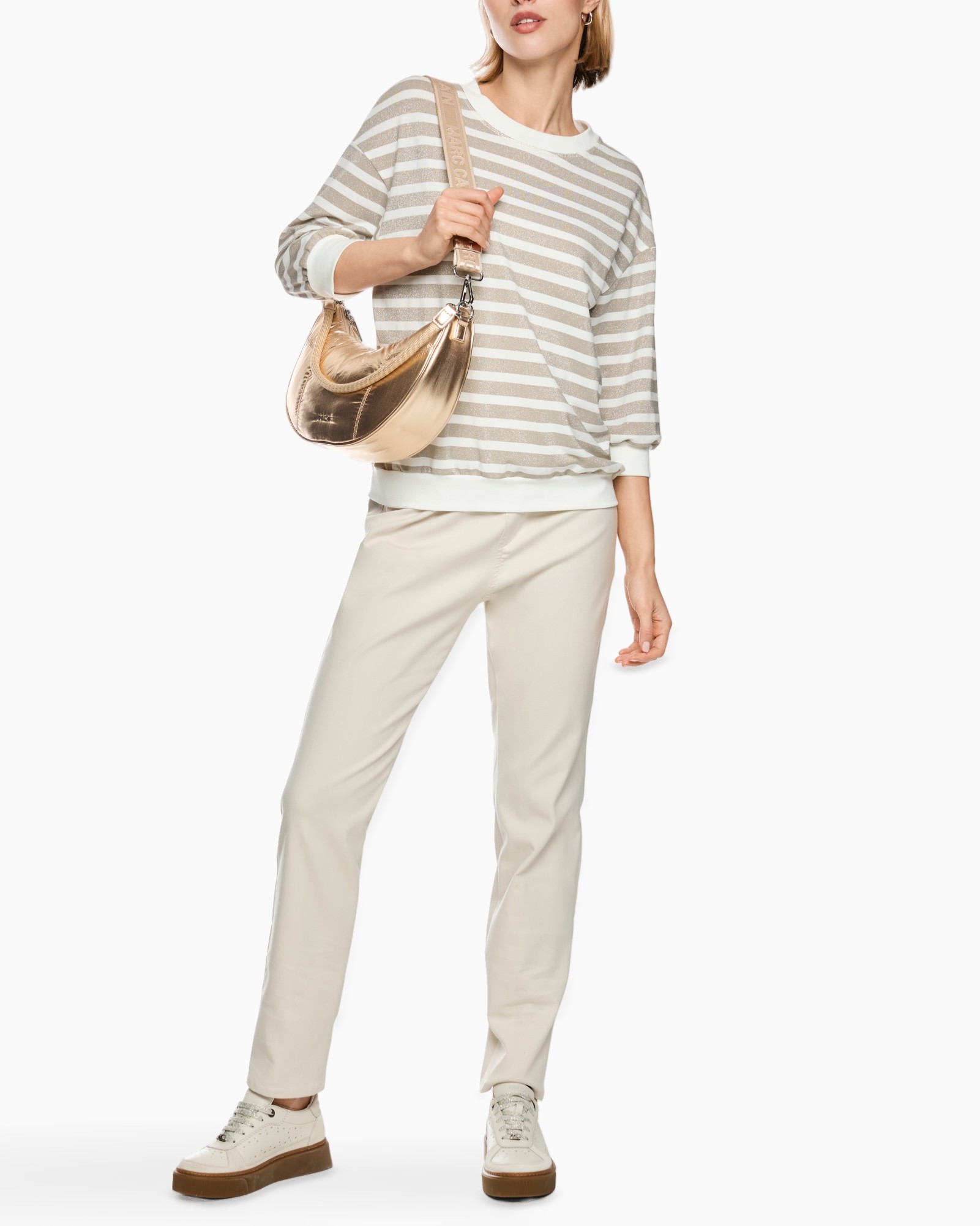 striped sweater, beige stripes, crewneck, light pants, handbag crossbody