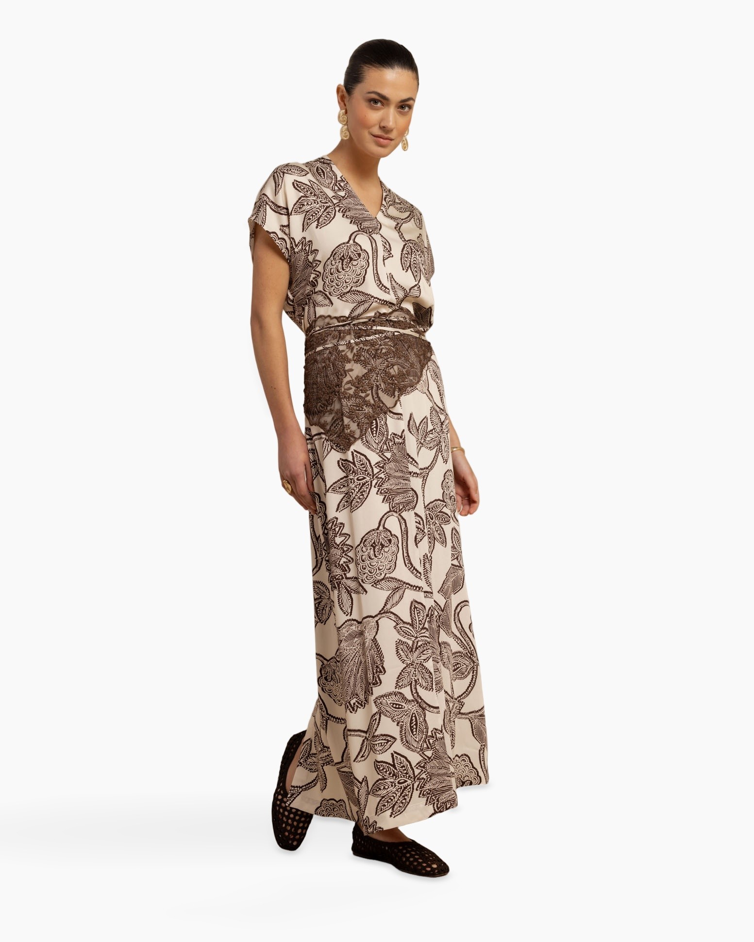 maxi dress, floral pattern, beige, brown lace, crew neck