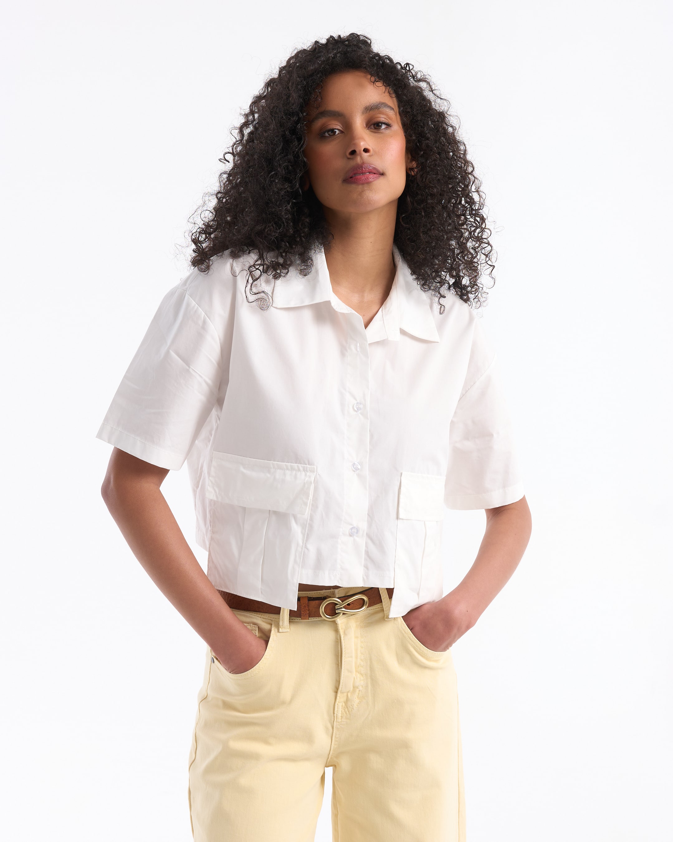 top, short-sleeve, white, button-down, pockets