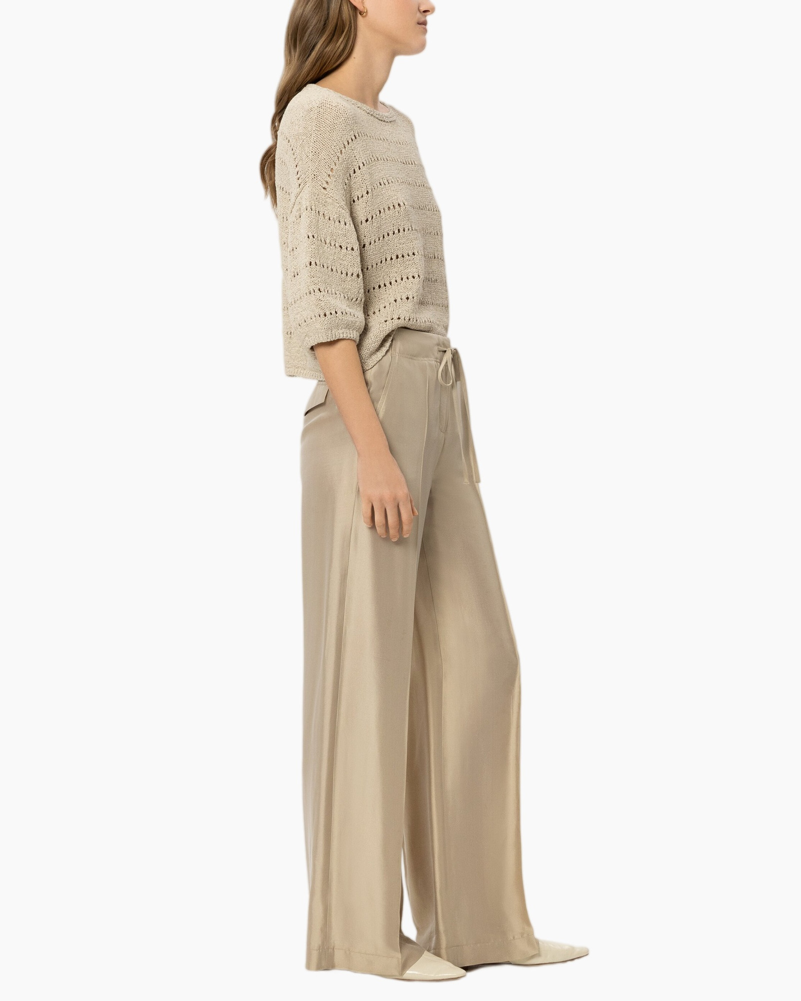 knit sweater, pullover, beige, loose fit, wide-leg pants