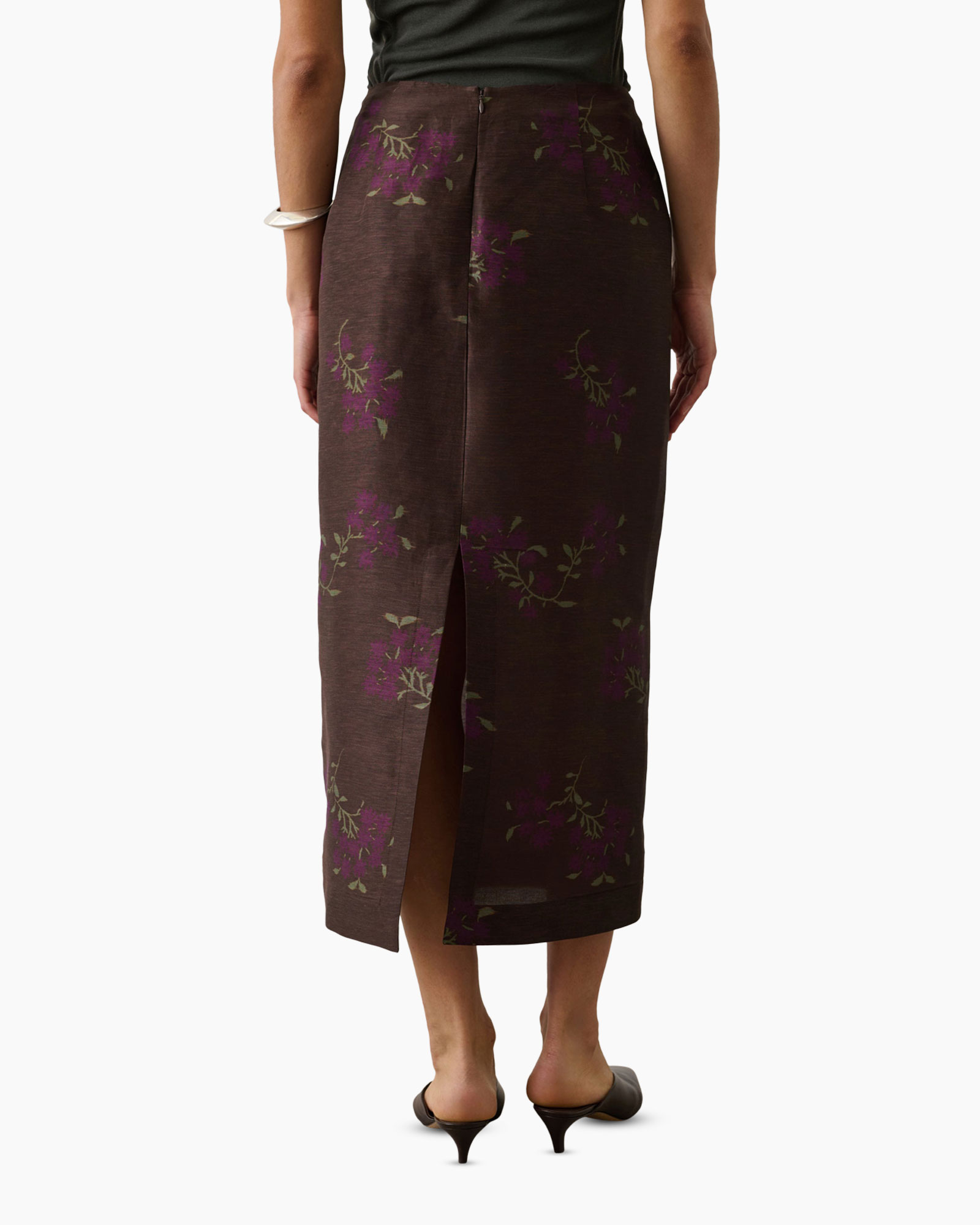 Skirt, Adult, Female, Person, Woman