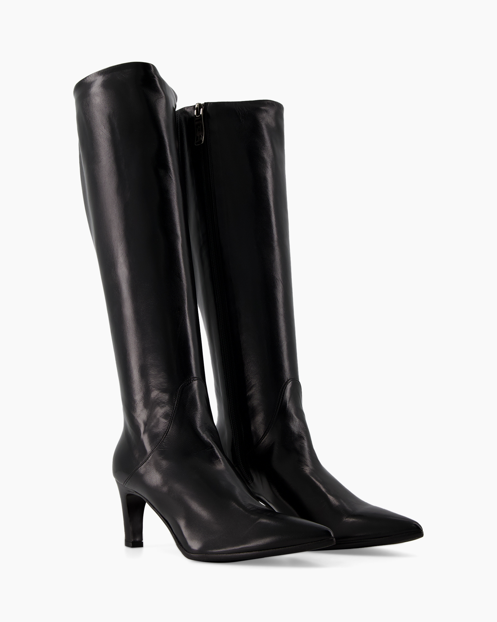 knee-high boot, black leather, overknee, mid heel, slim heel
