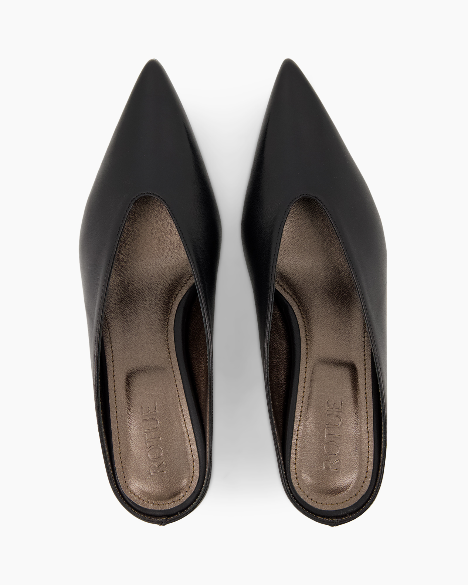 black, leather, pumps, pointed toe, slip-on