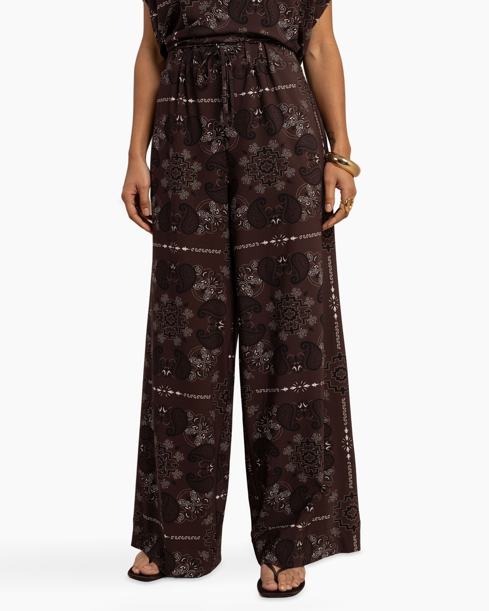 wide-leg pants, paisley pattern, brown pants, drawstring waist, flowy pants