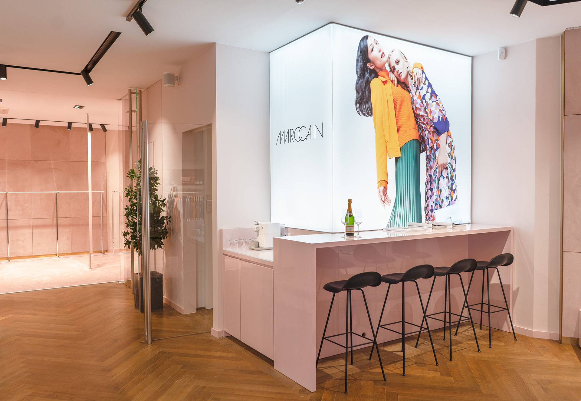 marc cain rotterdam interieur