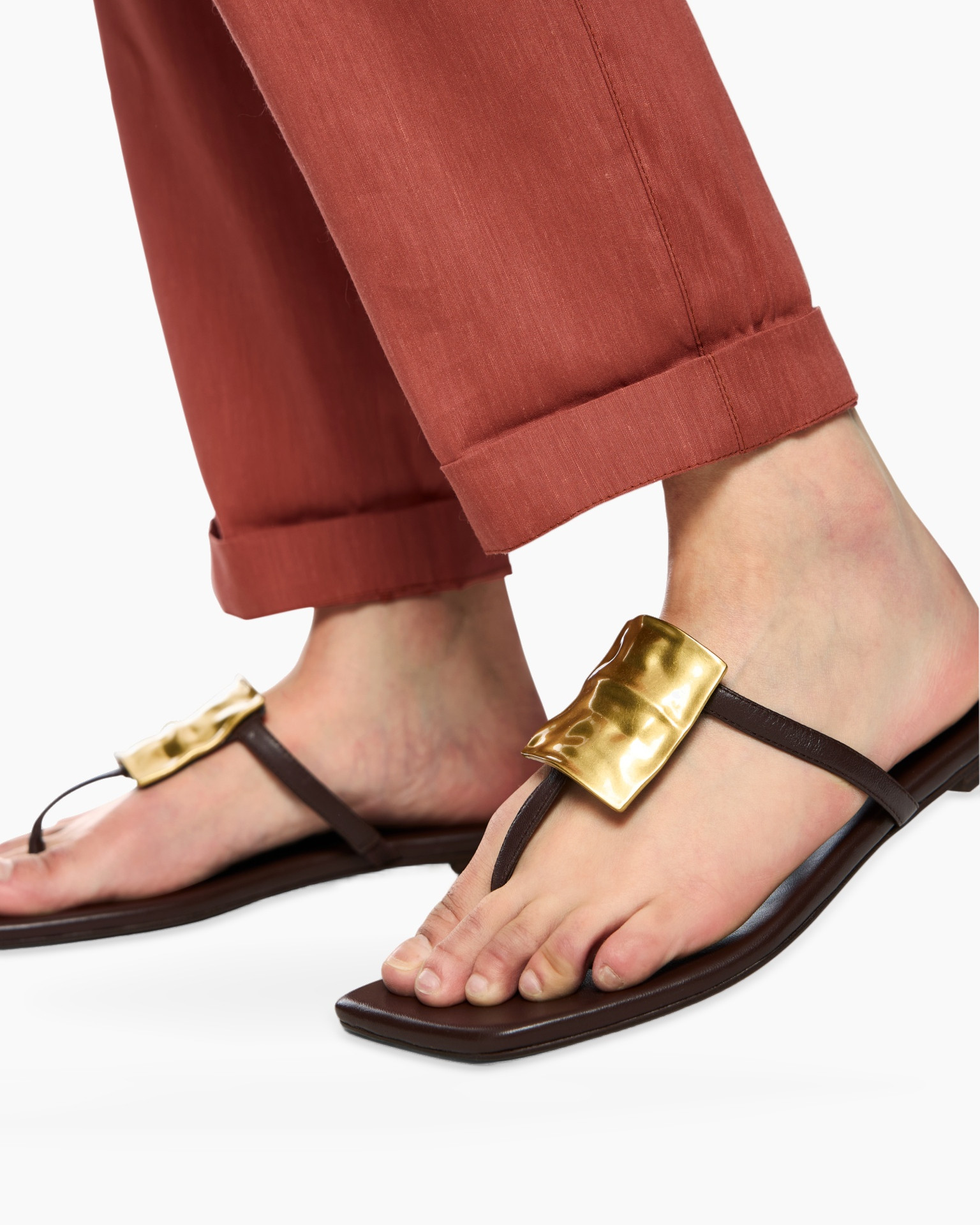sandals, toe-post, leather, gold buckle, brown