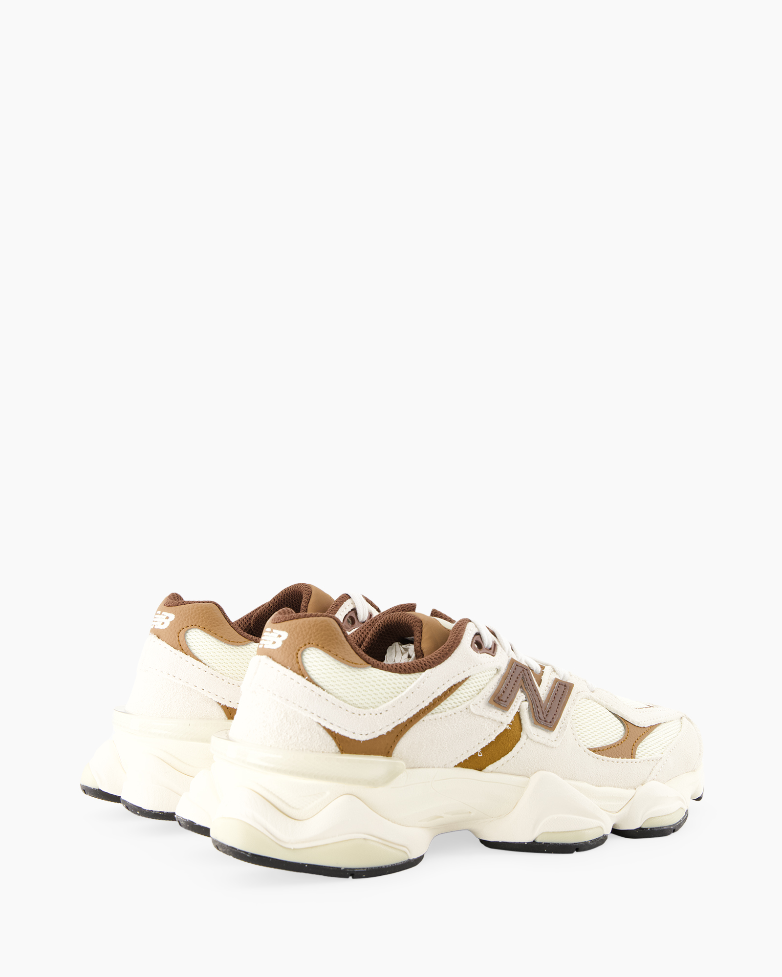 sneakers, shoes, mesh, foam sole, brown white