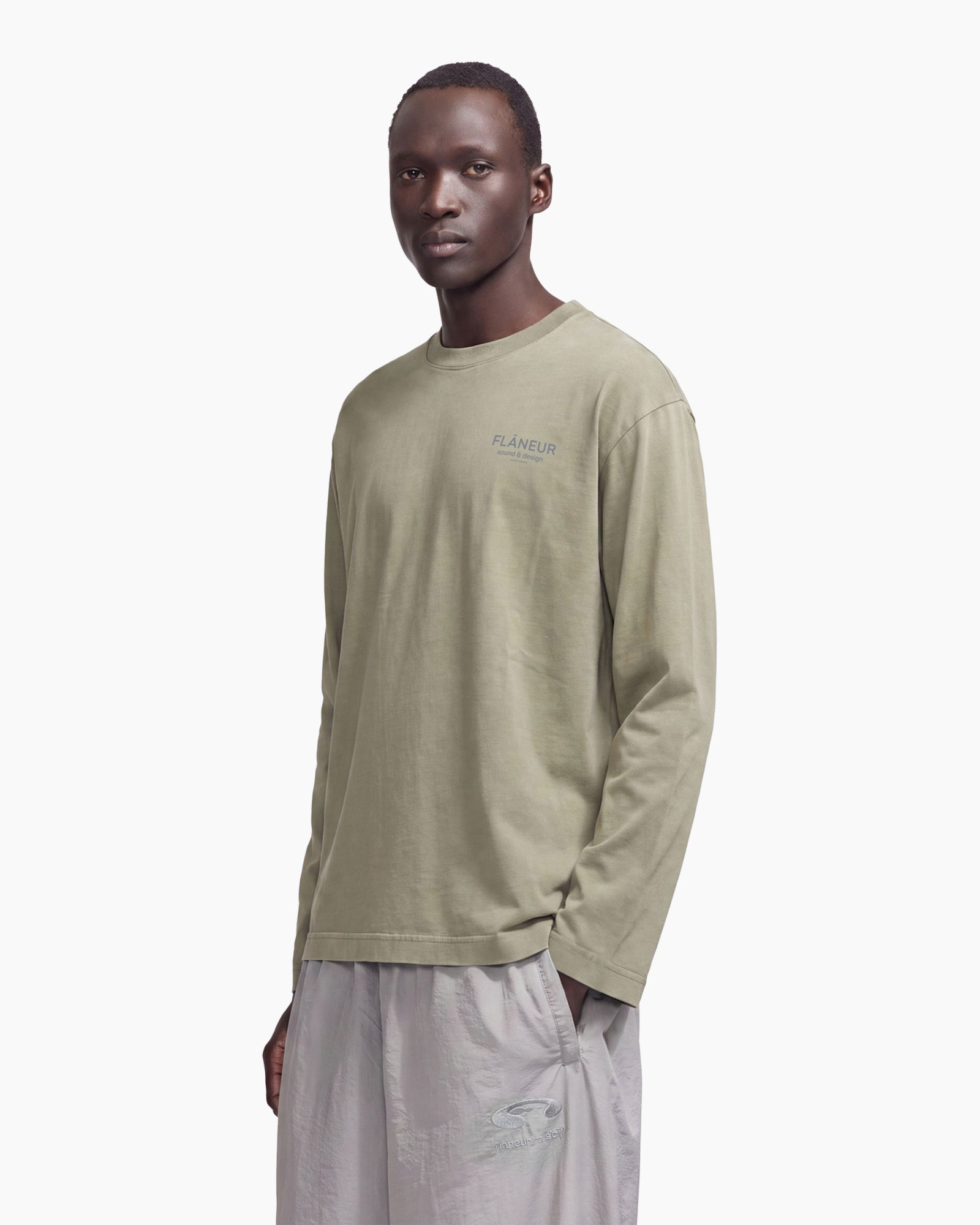 longsleeve, olive, t-shirt, minimal, logo, long-sleeve tee, olive green, crew neck, minimal logo, unisex
