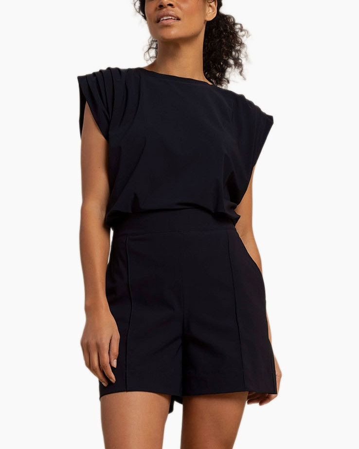 tshirt top, shorts, black, sleeveless, casual