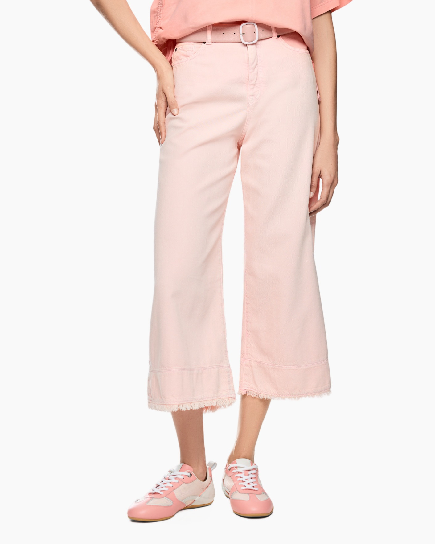 pink pants, wide leg, cropped hem, frayed hem, belted waist