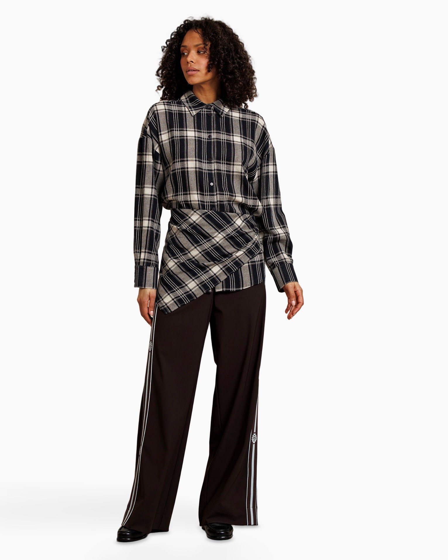 plaid shirt, oversized shirt, long sleeve, black white, knitted flannel