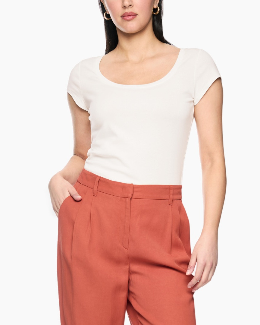 top, short sleeve, white, crew neck, pants, trousers, high waist, rust color