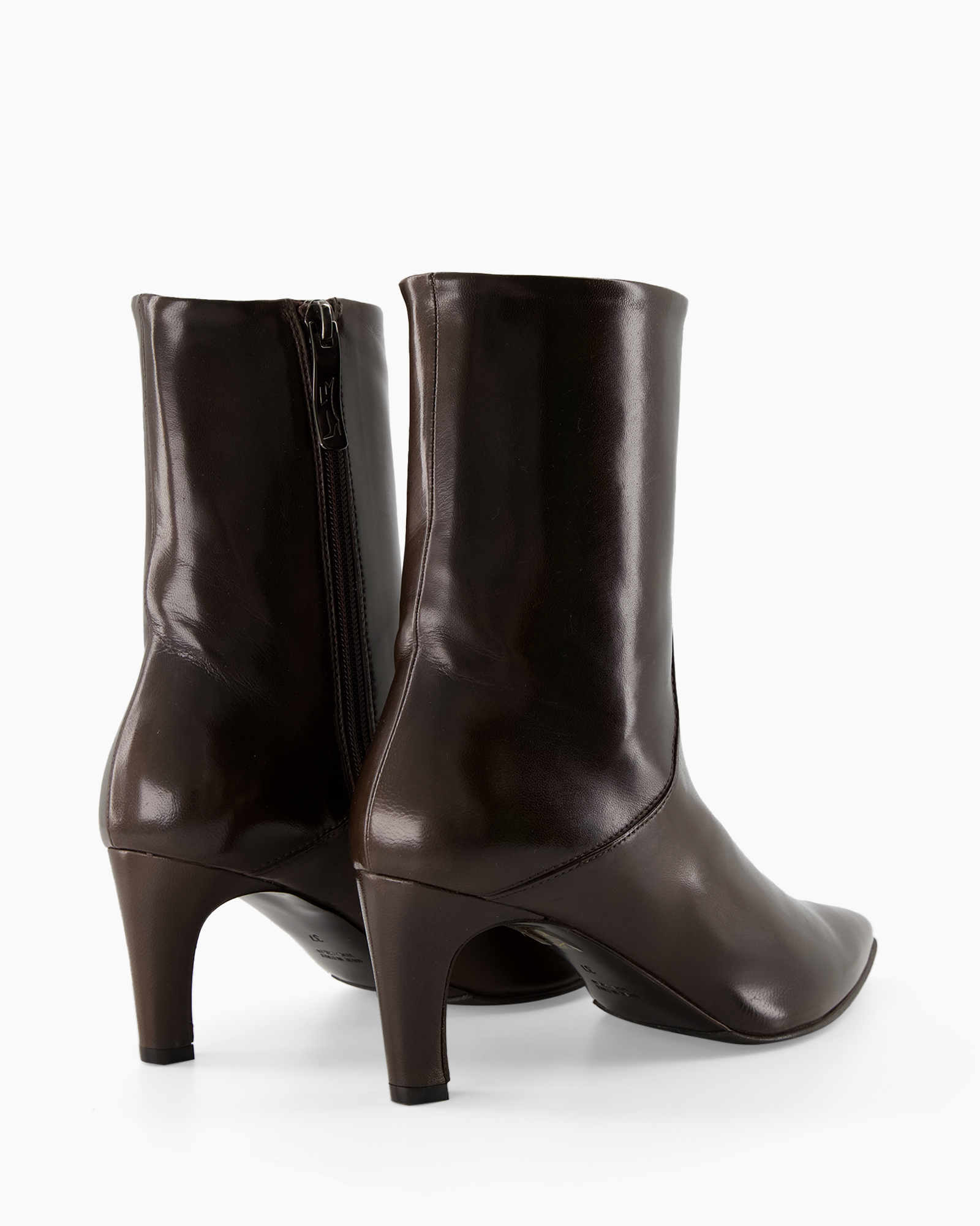 ankle boots, brown leather, mid heel, zip closure, fashion boot