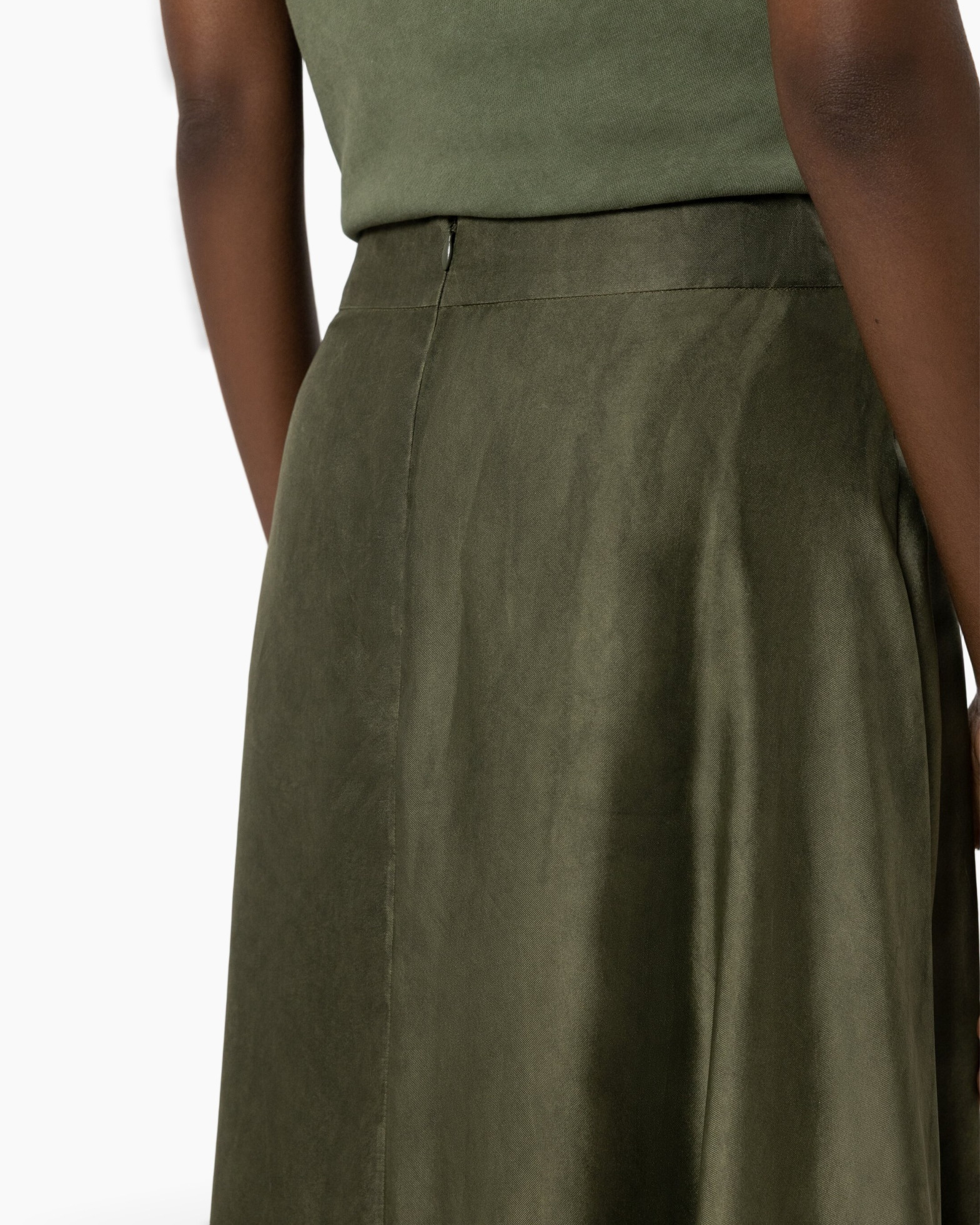 skirt, olive, mid-length, high-waist, plain