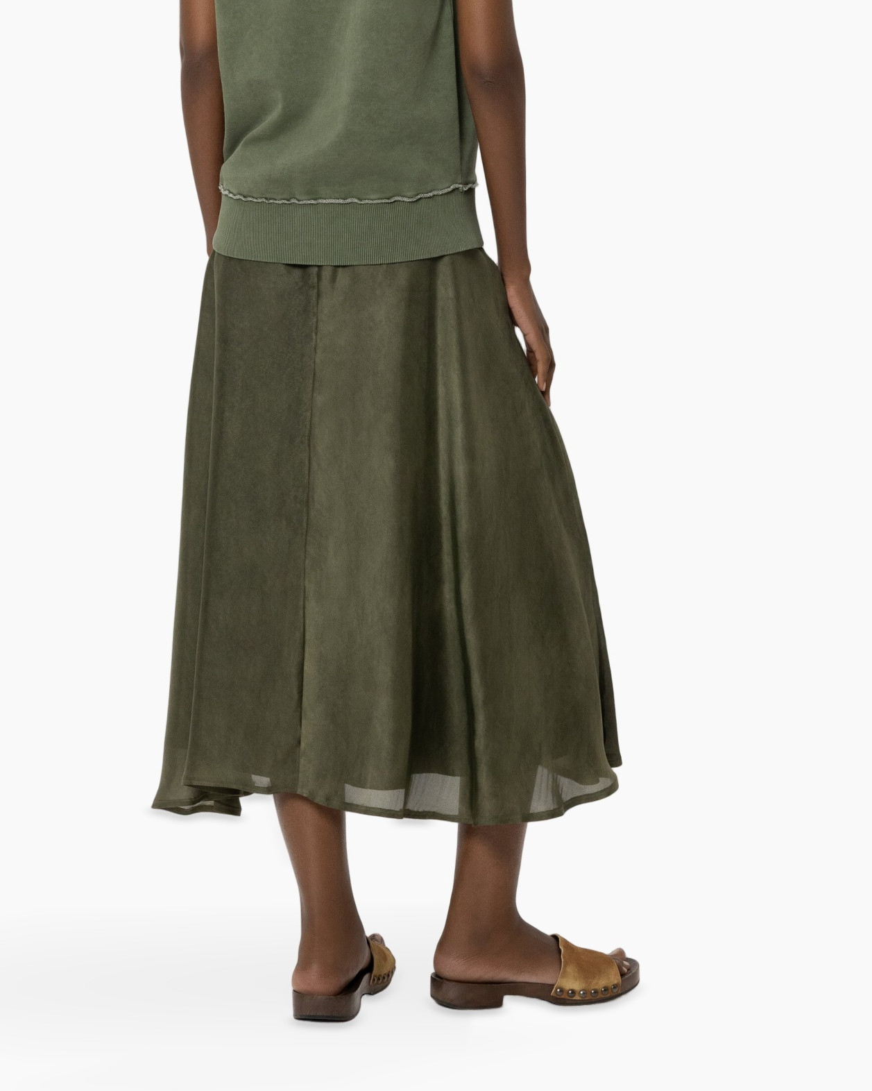 green, maxi skirt, ankle-length, slip-on sandals, linen-blend