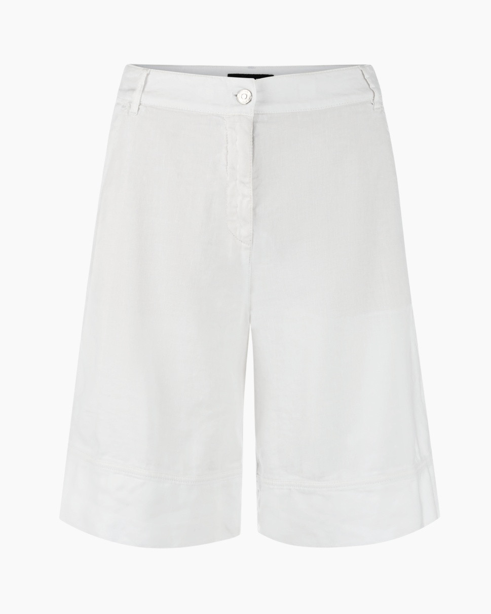 shorts, white, knee-length, linen, plain