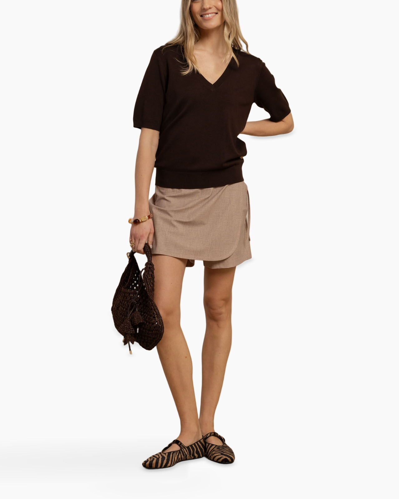 v-neck, short-sleeve, brown top, beige skirt, flat sandals