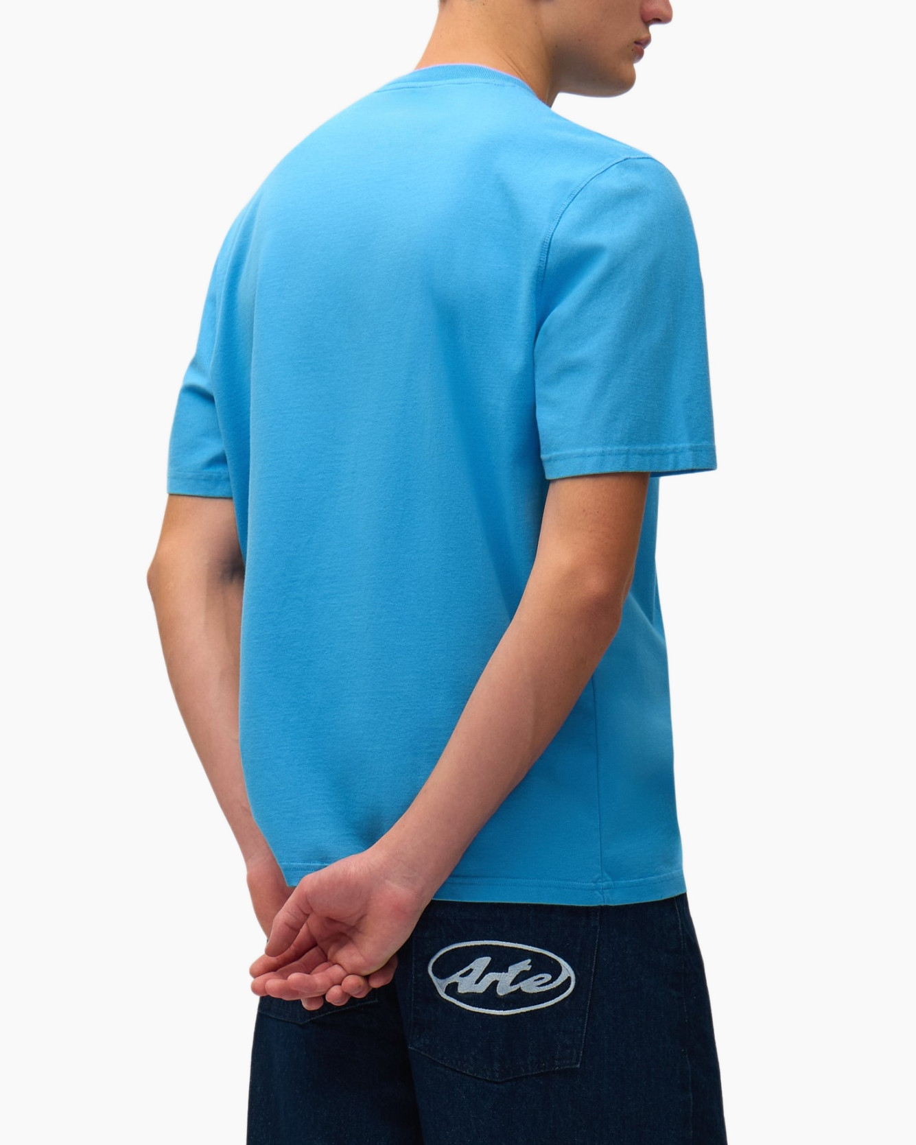 Clothing, T-Shirt, Sleeve, Person, Jeans