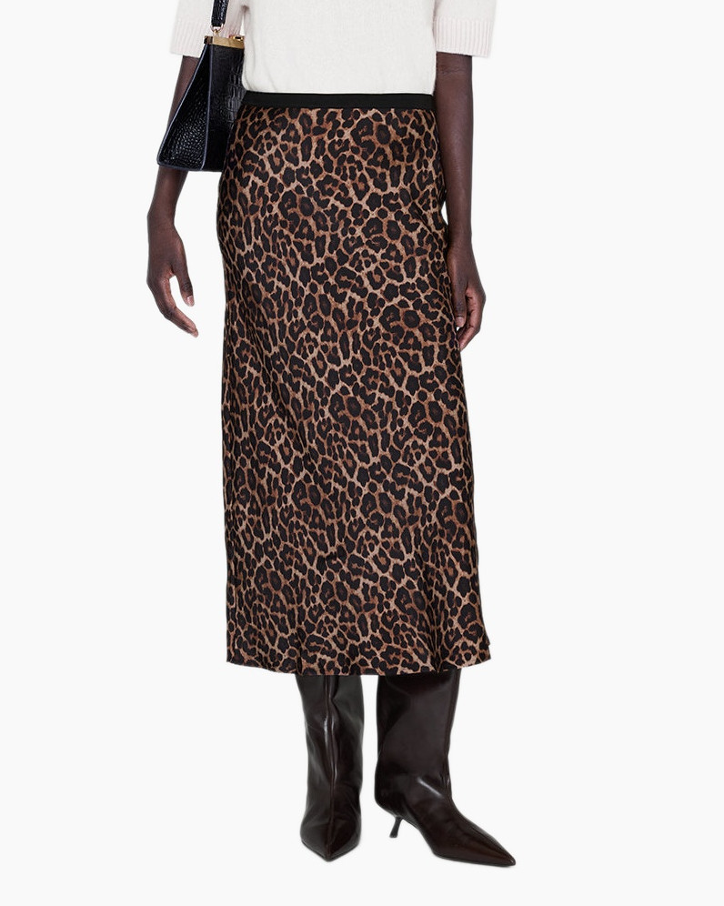 Clothing, Skirt, Footwear, Shoe, Person