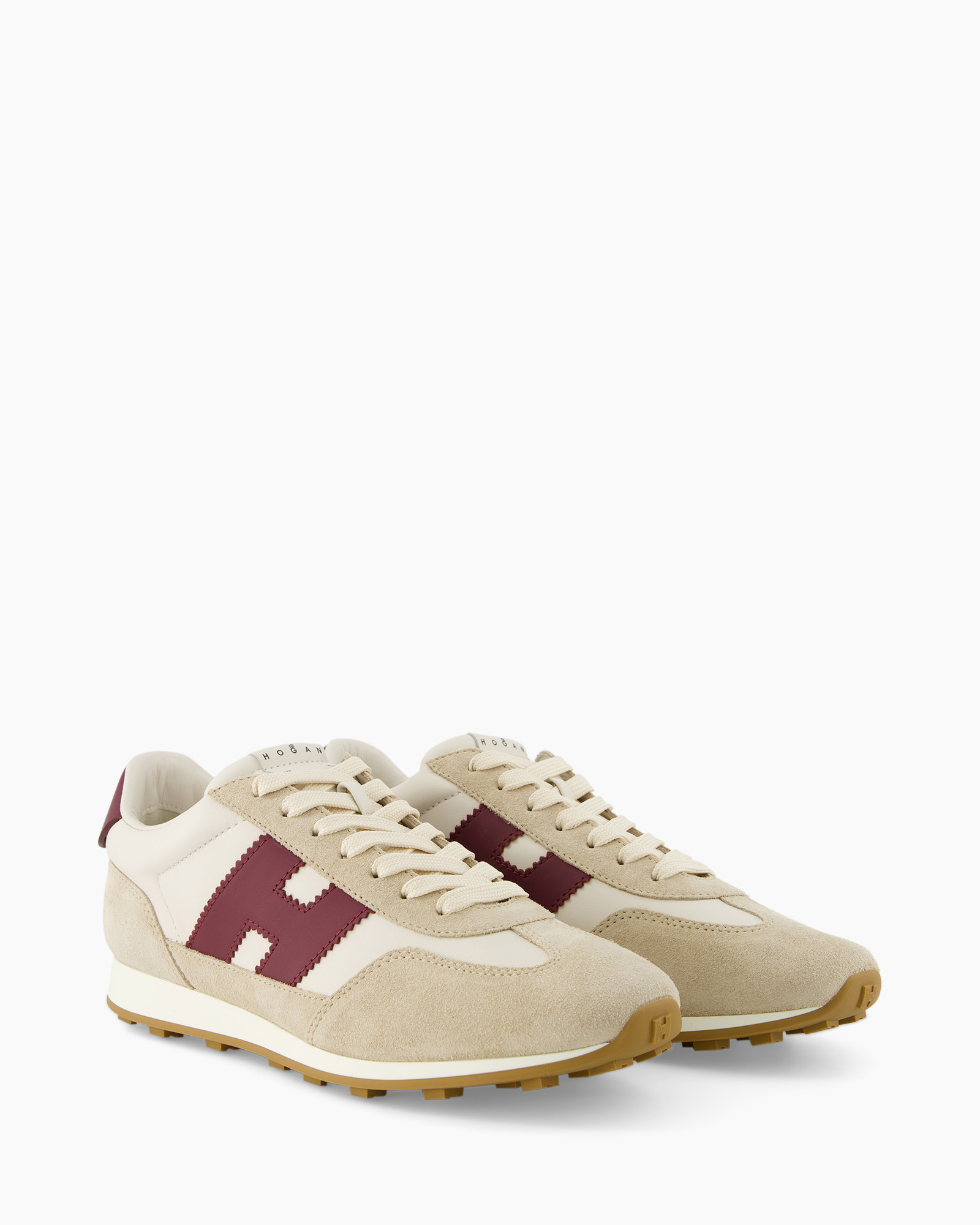 sneakers, beige, suede, gum sole, contrast stripe