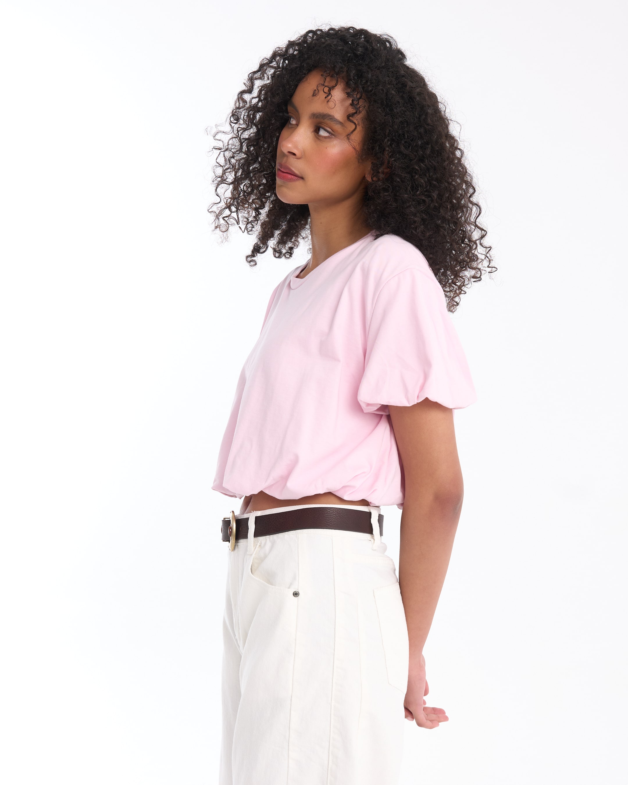 t-shirt, pink, short sleeve, cropped, casual