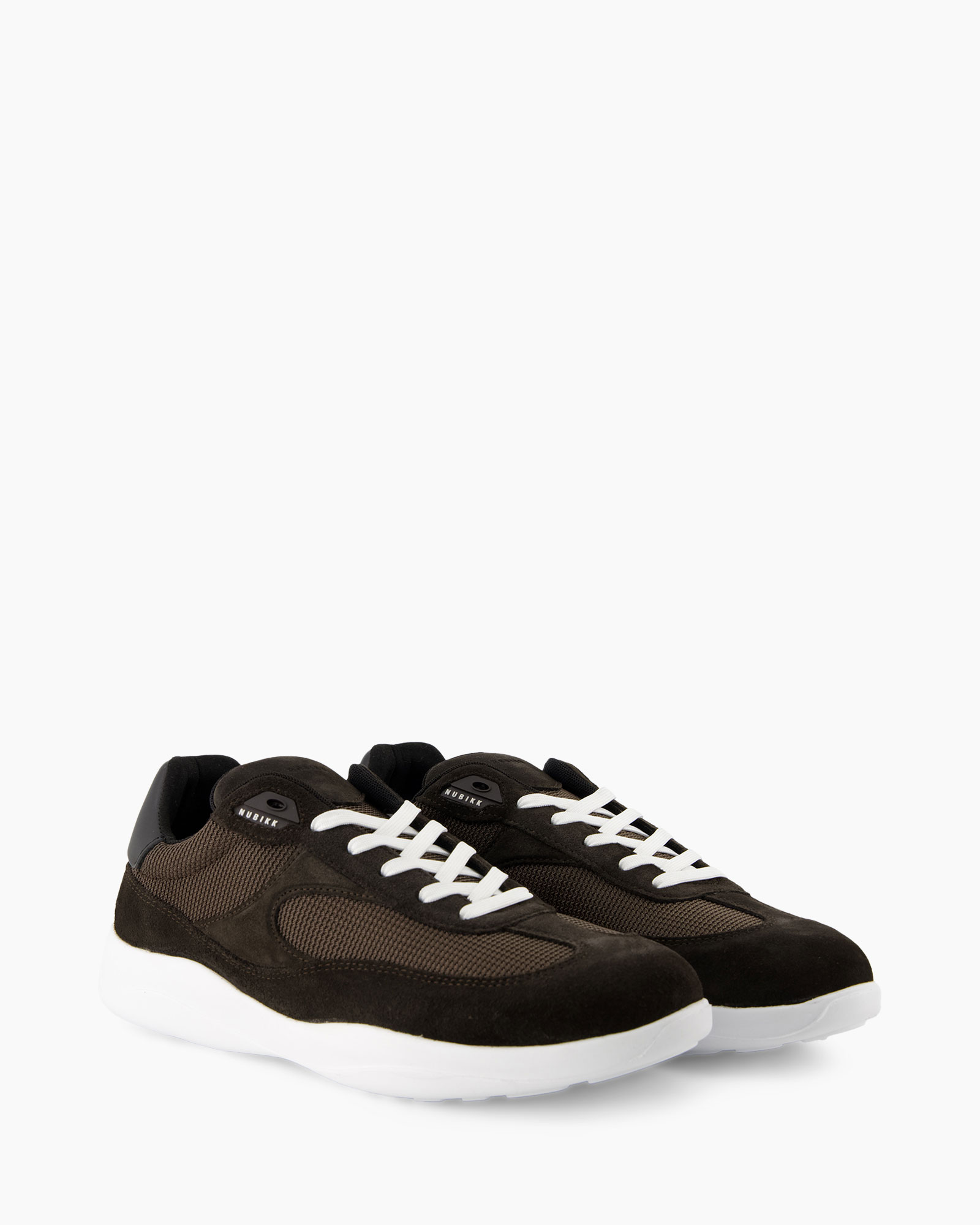 sneaker, black, mesh, white sole, low-cut