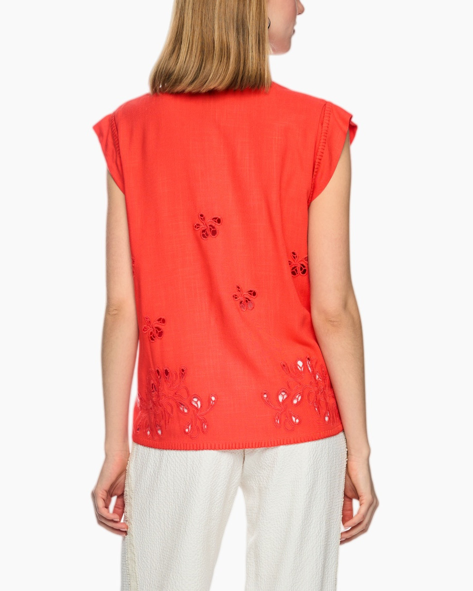 top, red, embroidered, short-sleeve, details