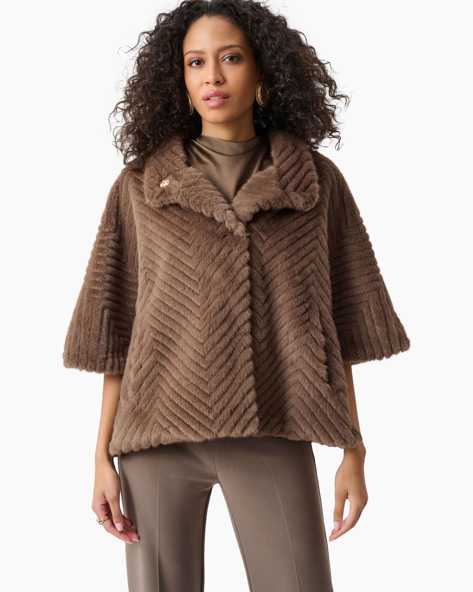 fur coat, brown, oversized, zipper not visible, collar