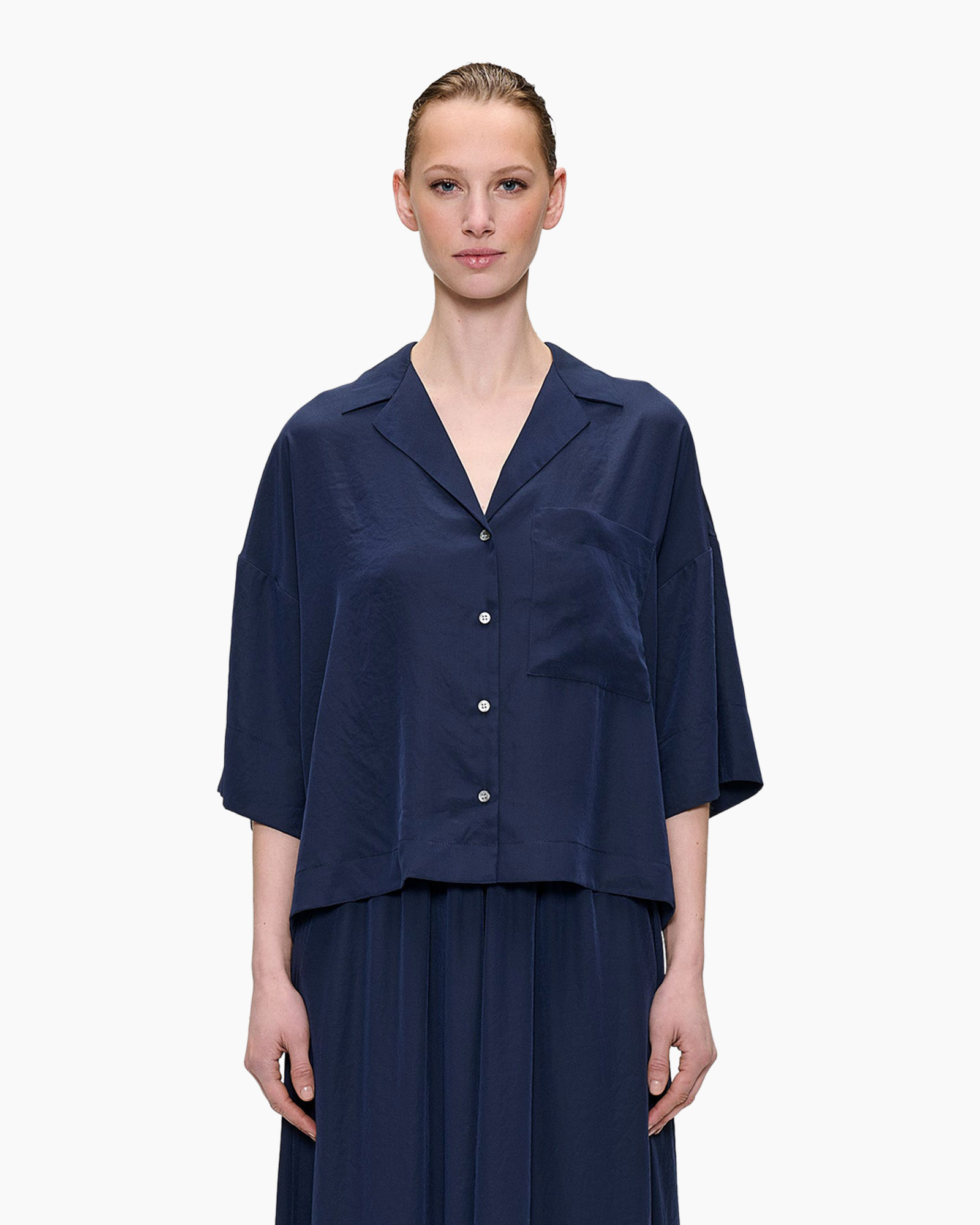 navy blouse, button front, short sleeve, shirt collar, pocket detail