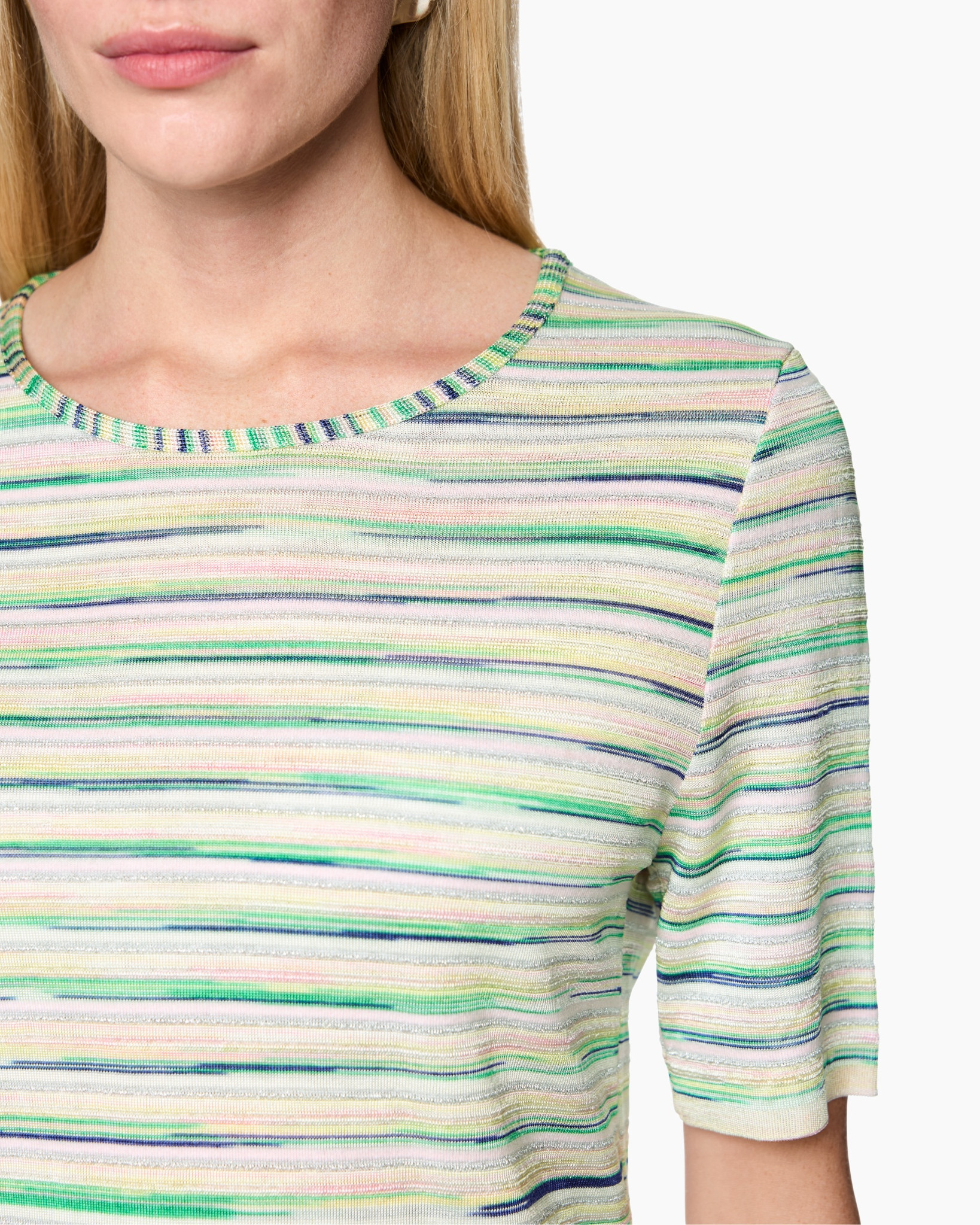 T-Shirt, Long Sleeve, Blouse, Person, Woman