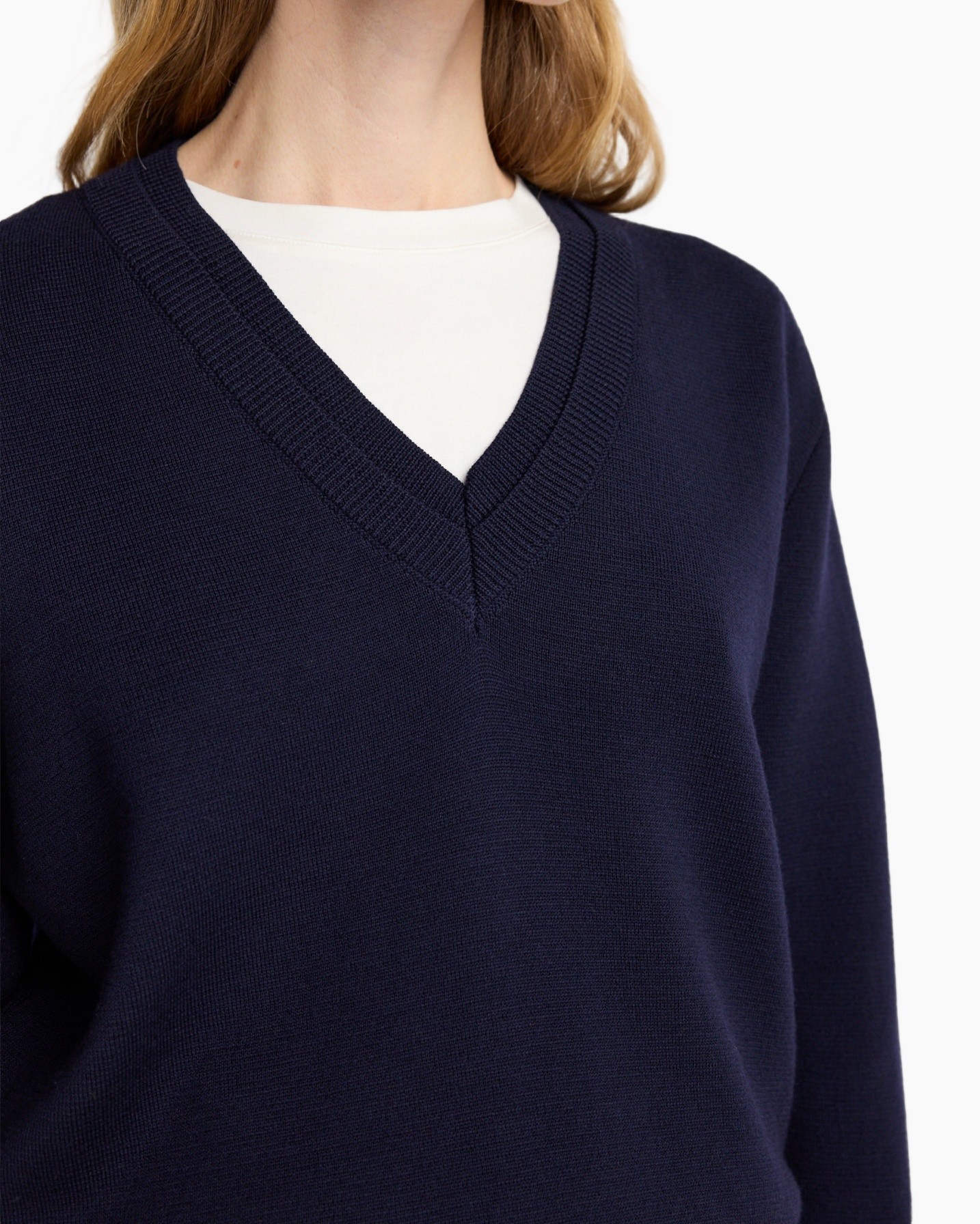 sweater, V-neck, navy, knit, long-sleeve