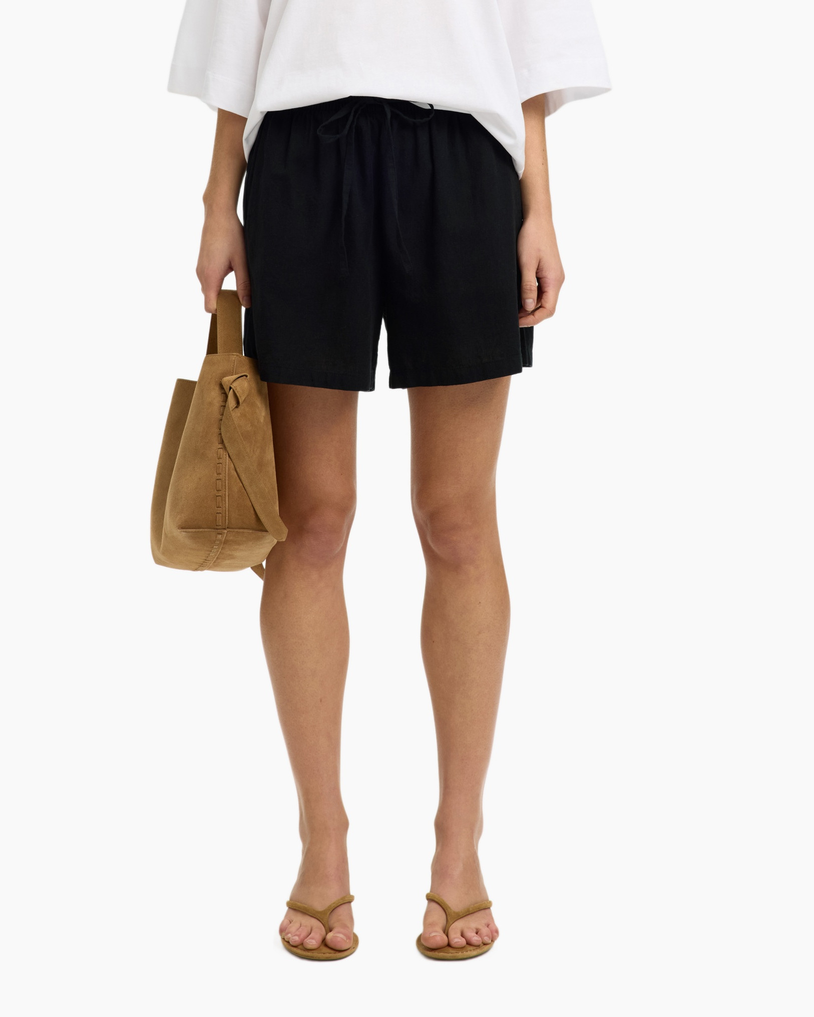 Clothing, Shorts, Person, Handbag, Skirt