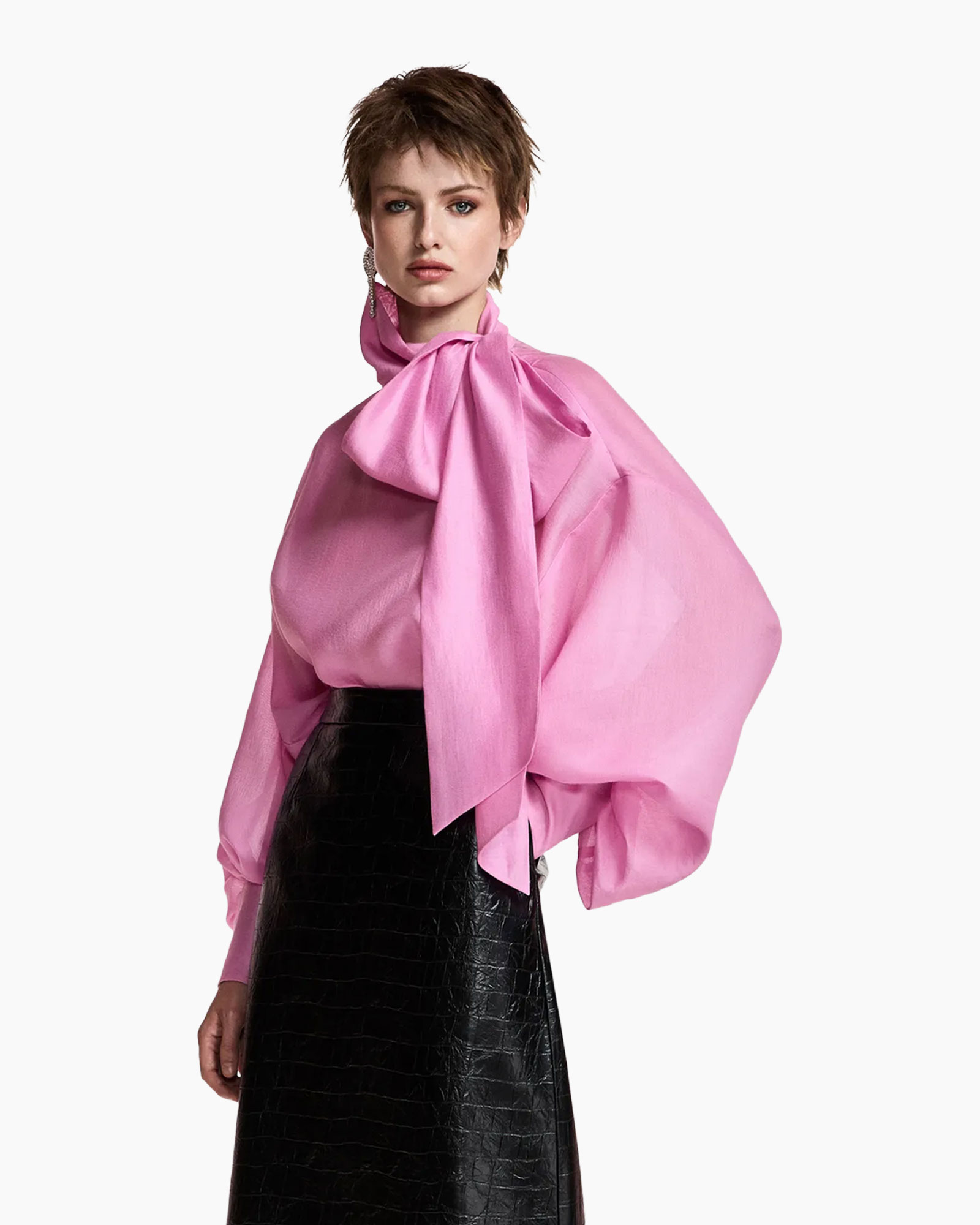 pink blouse, statement bow, puff sleeves, pink top, collar necktie