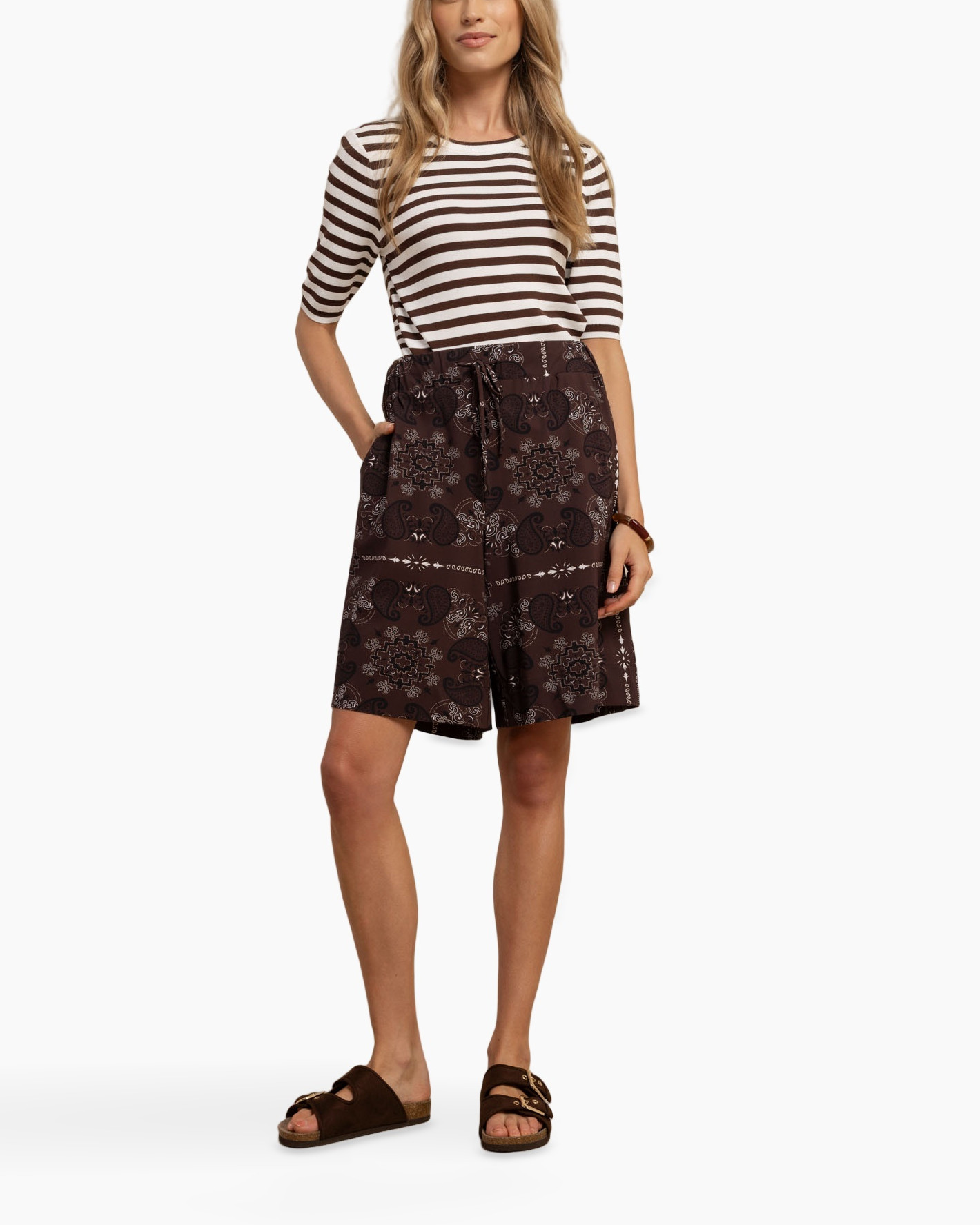 shorts, paisley, drawstring, brown, patterned