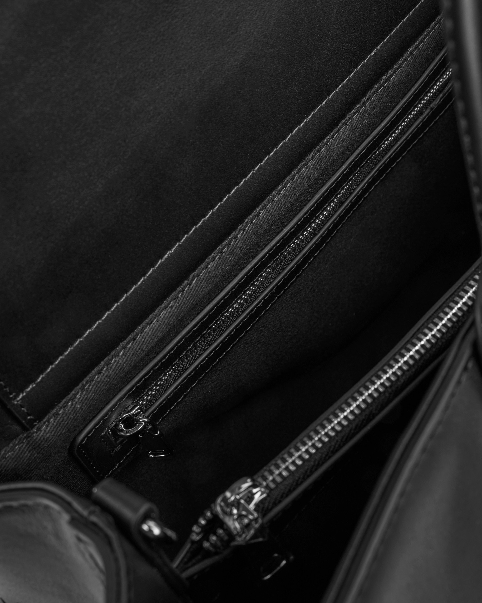 black, zipper, inner pocket, bag, materials