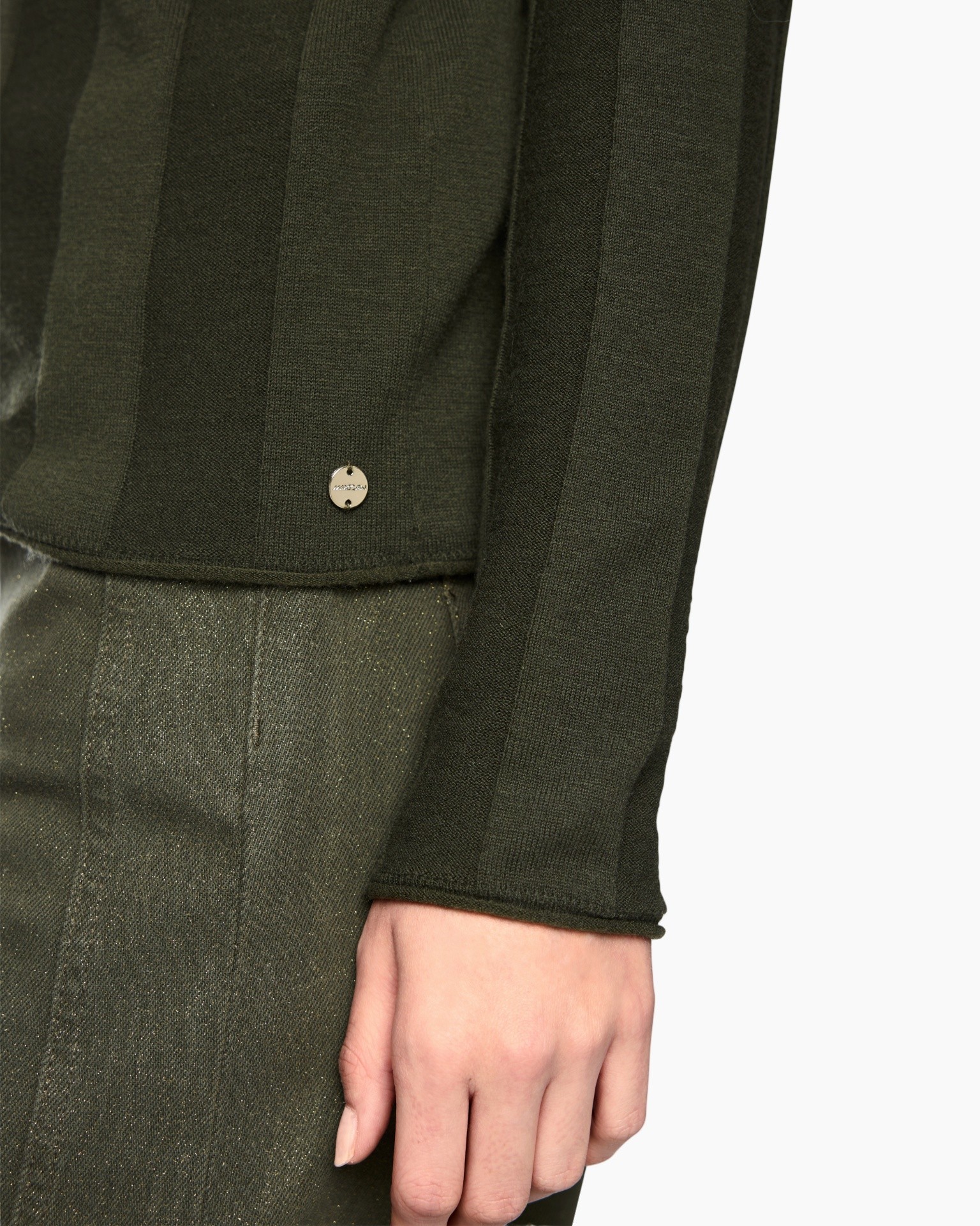 knit, jacket, long sleeve, olive green, metalbutton