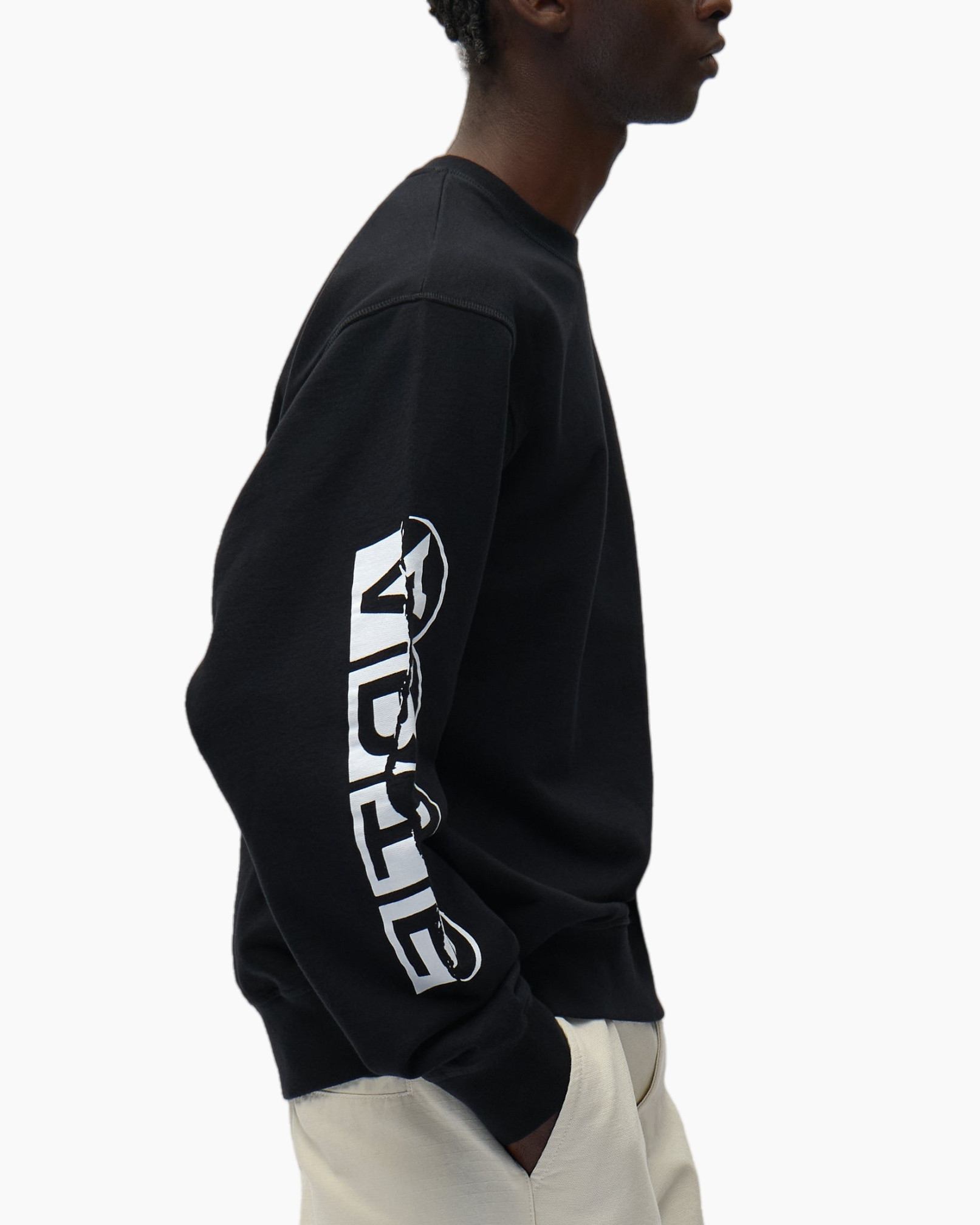 sweatshirt, black, longsleeve, logoSleeves, casual