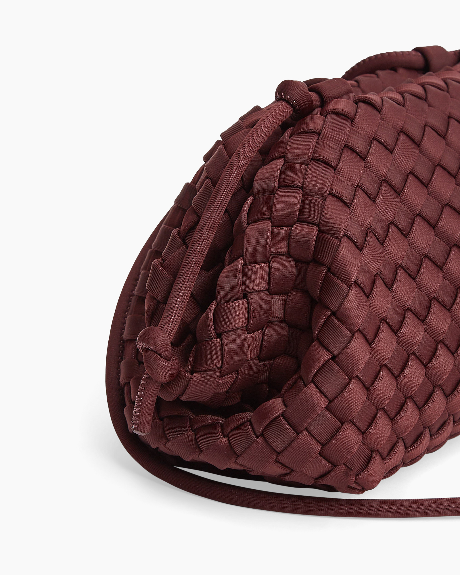 woven, bag, crossbody, maroon, strap