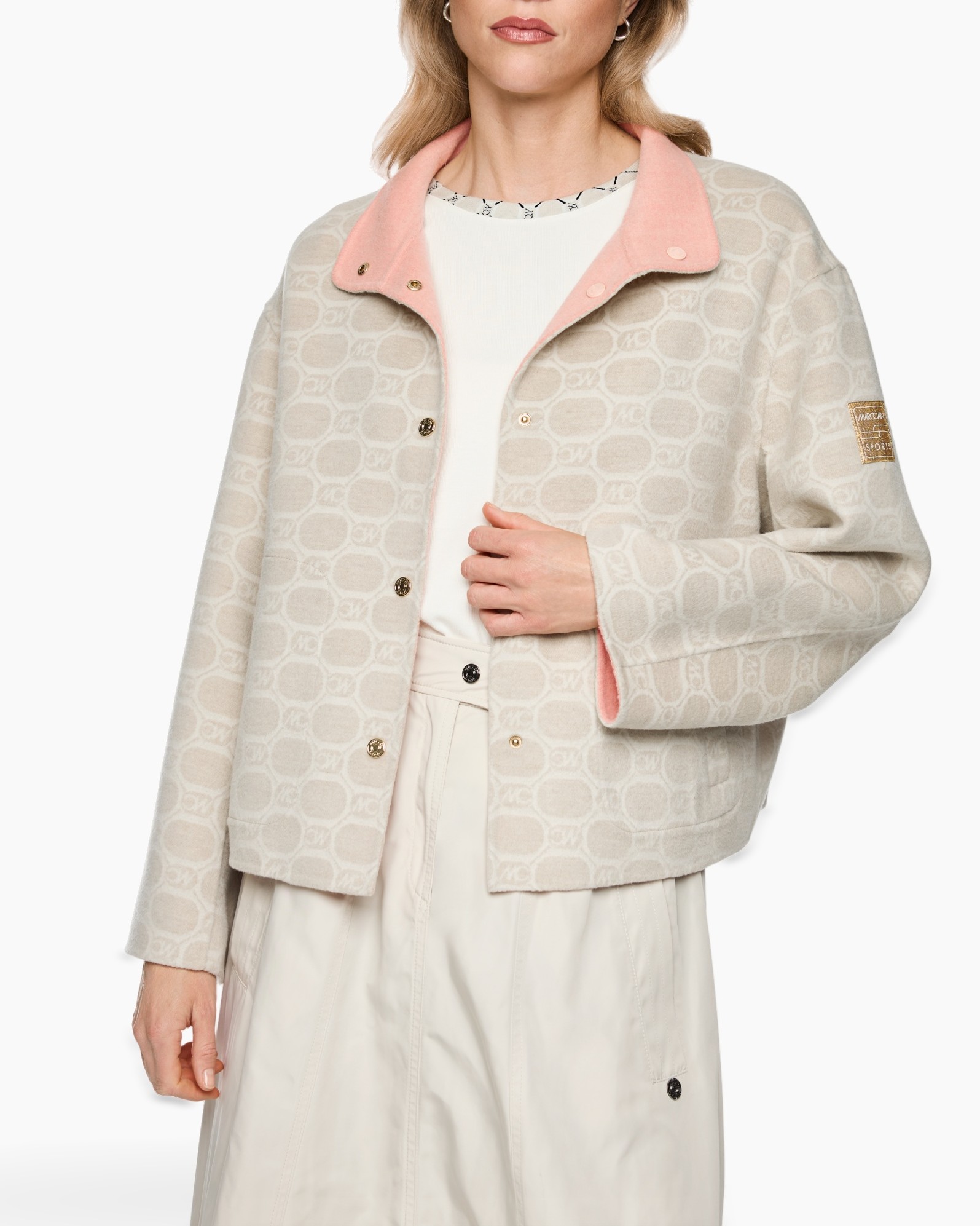 coat, jacket, patterned, pink collar, beige