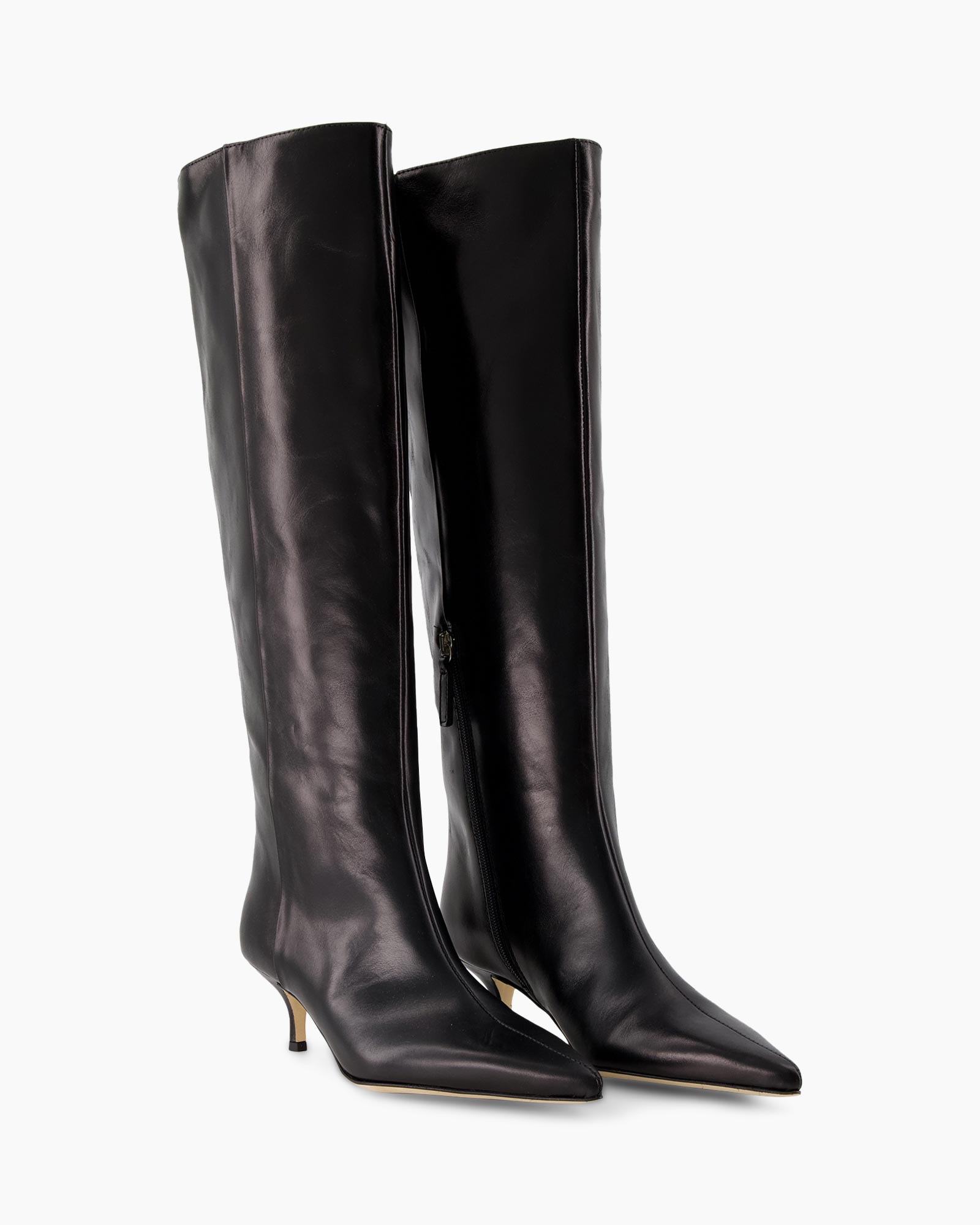 knee-high boots, black leather, mid heel, pointed toe, slim shaft