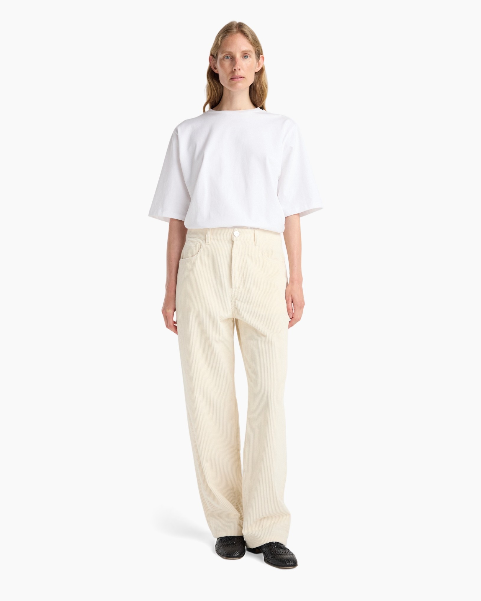 top, t-shirt, white, short sleeve, loose fit