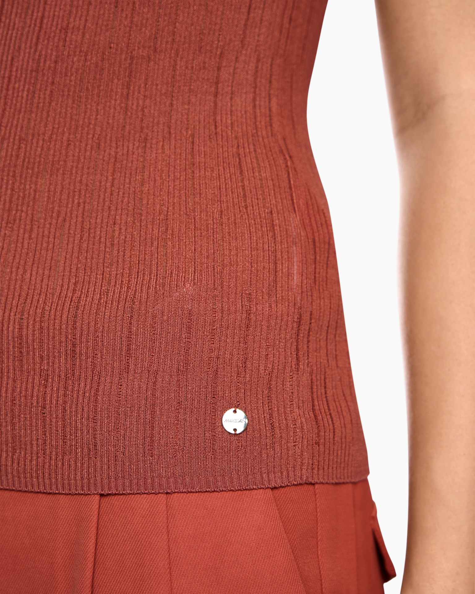 knit top, ribbed knit, tank top, rust color, silver stud
