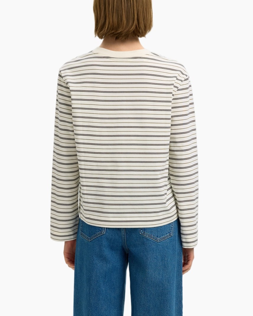 striped, long-sleeve, crew-neck, linen, jeans
