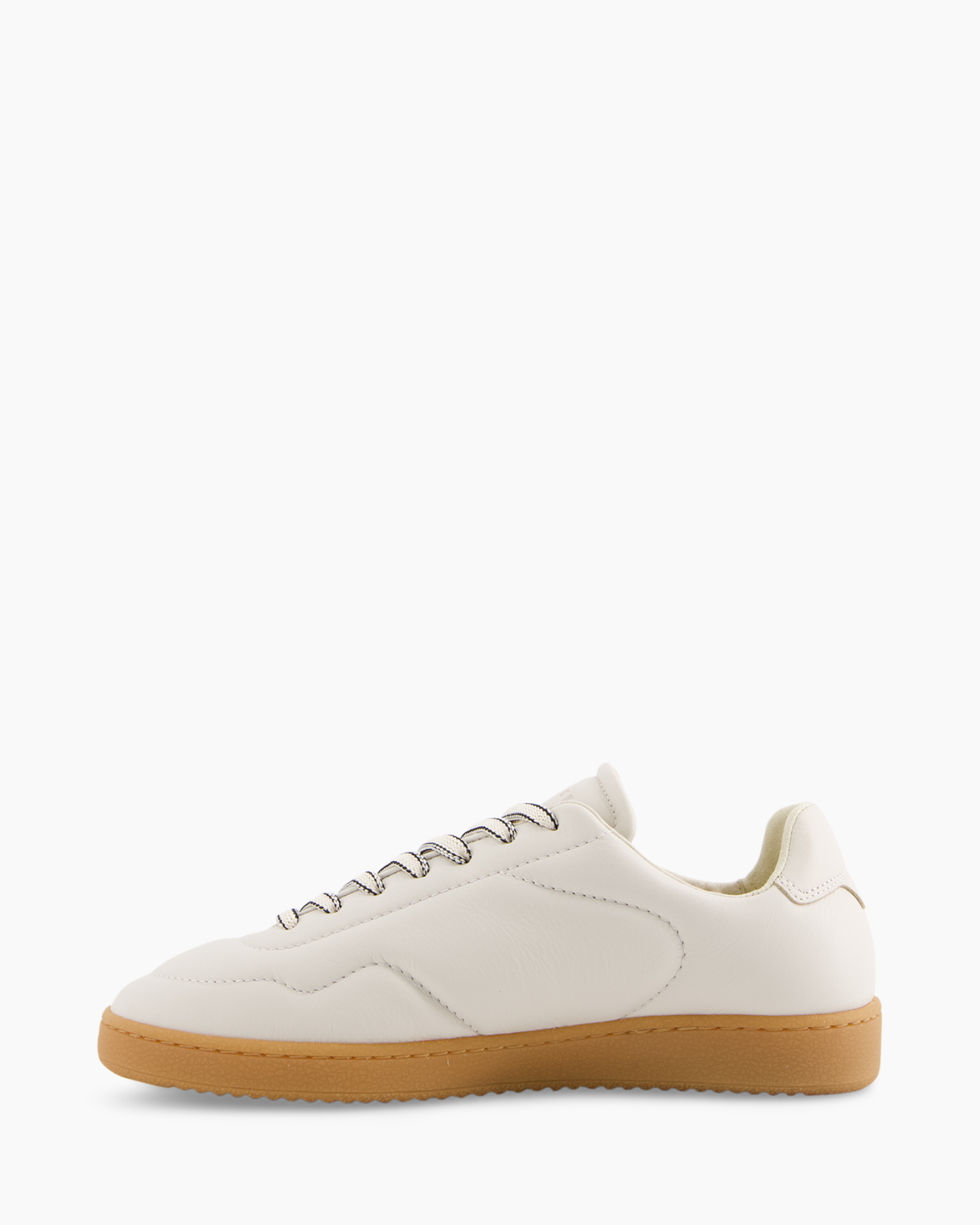 sneaker, white, gum sole, low top, lacing